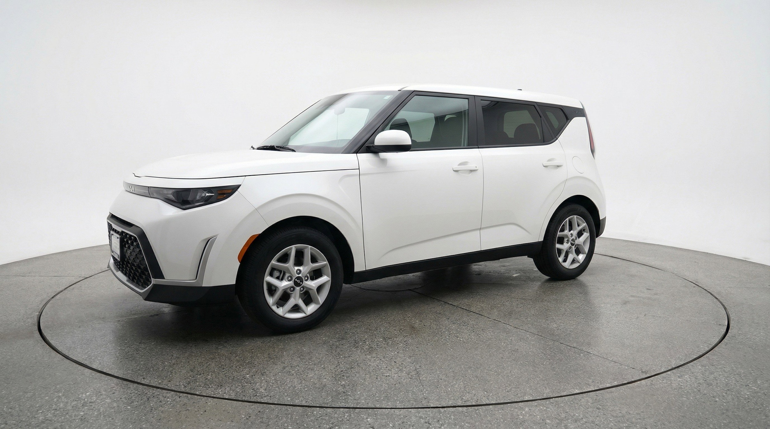 Thumbnail: 2025 Kia Soul - 3