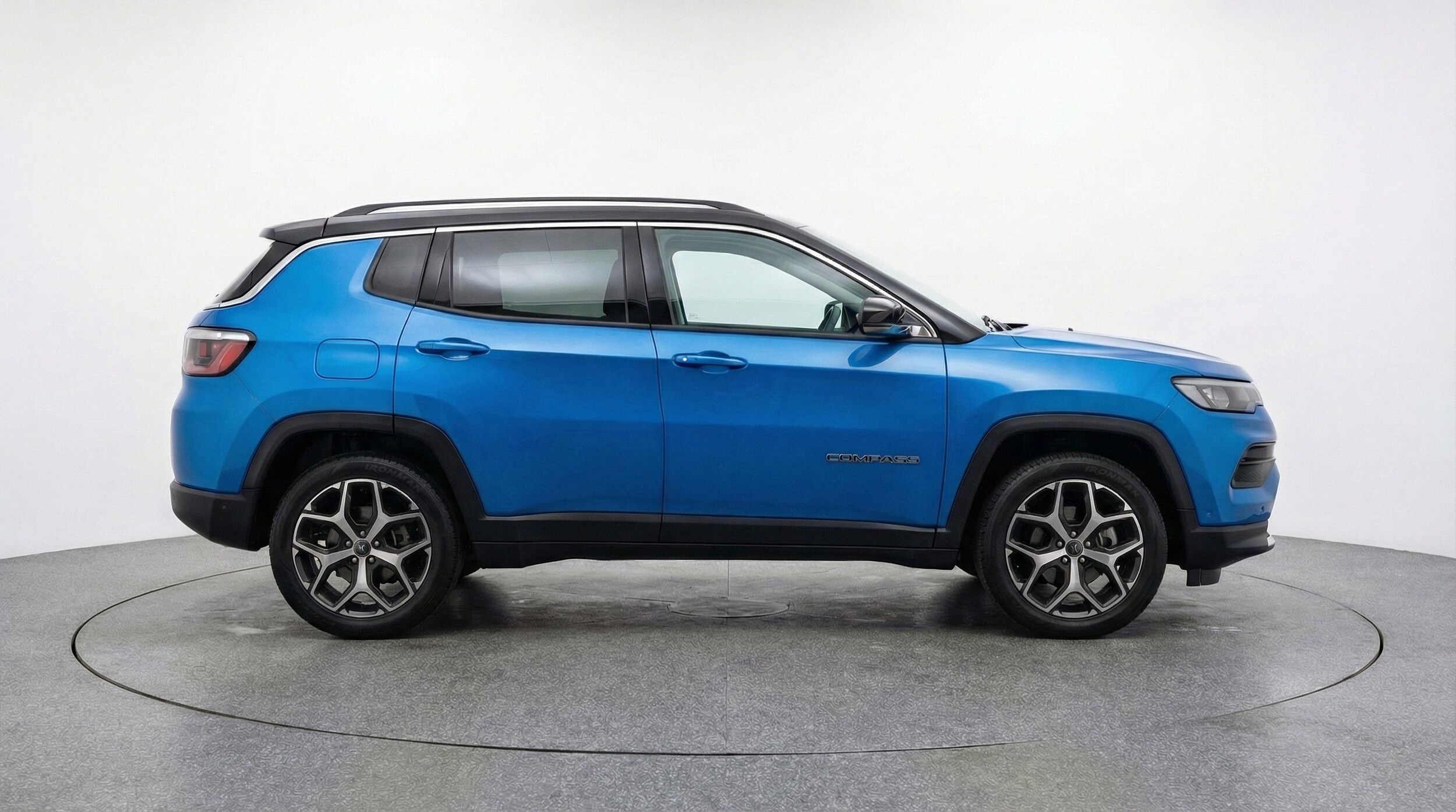 Thumbnail: 2025 Jeep Compass - 11