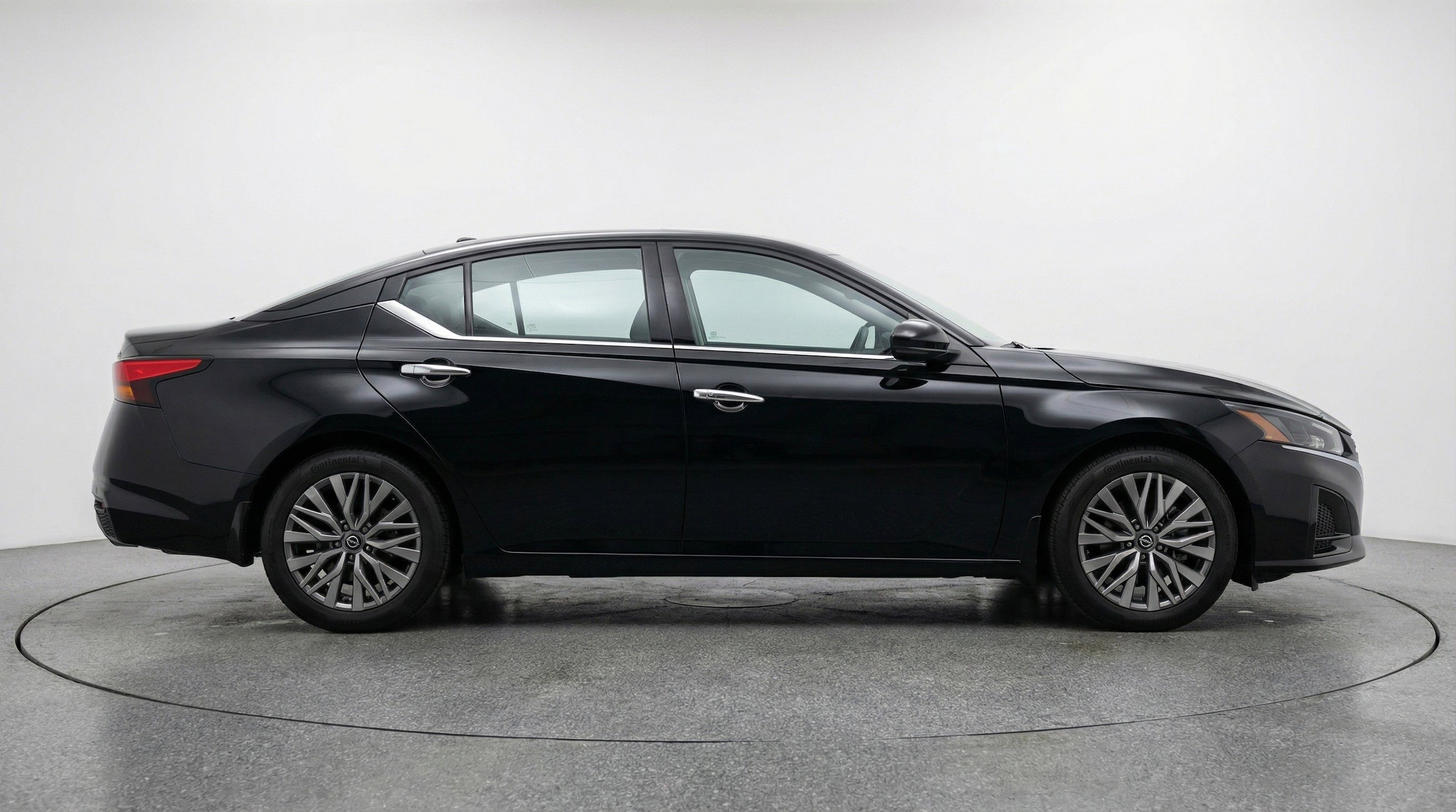 Thumbnail: 2025 Nissan Altima - 11