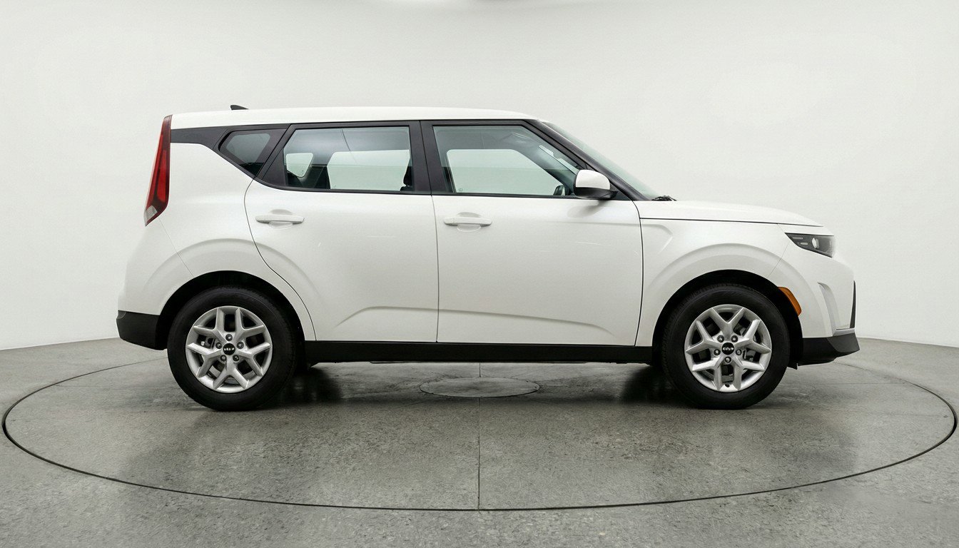 Thumbnail: 2025 Kia Soul - 11