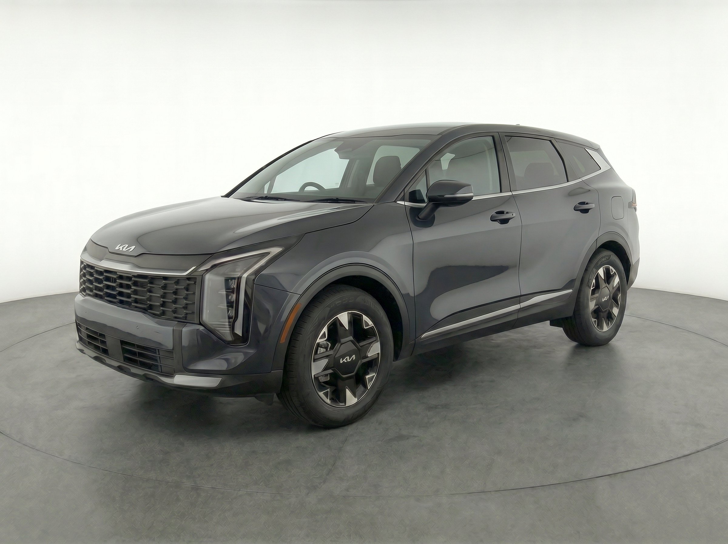 Thumbnail: 2026 Kia Sportage - 3