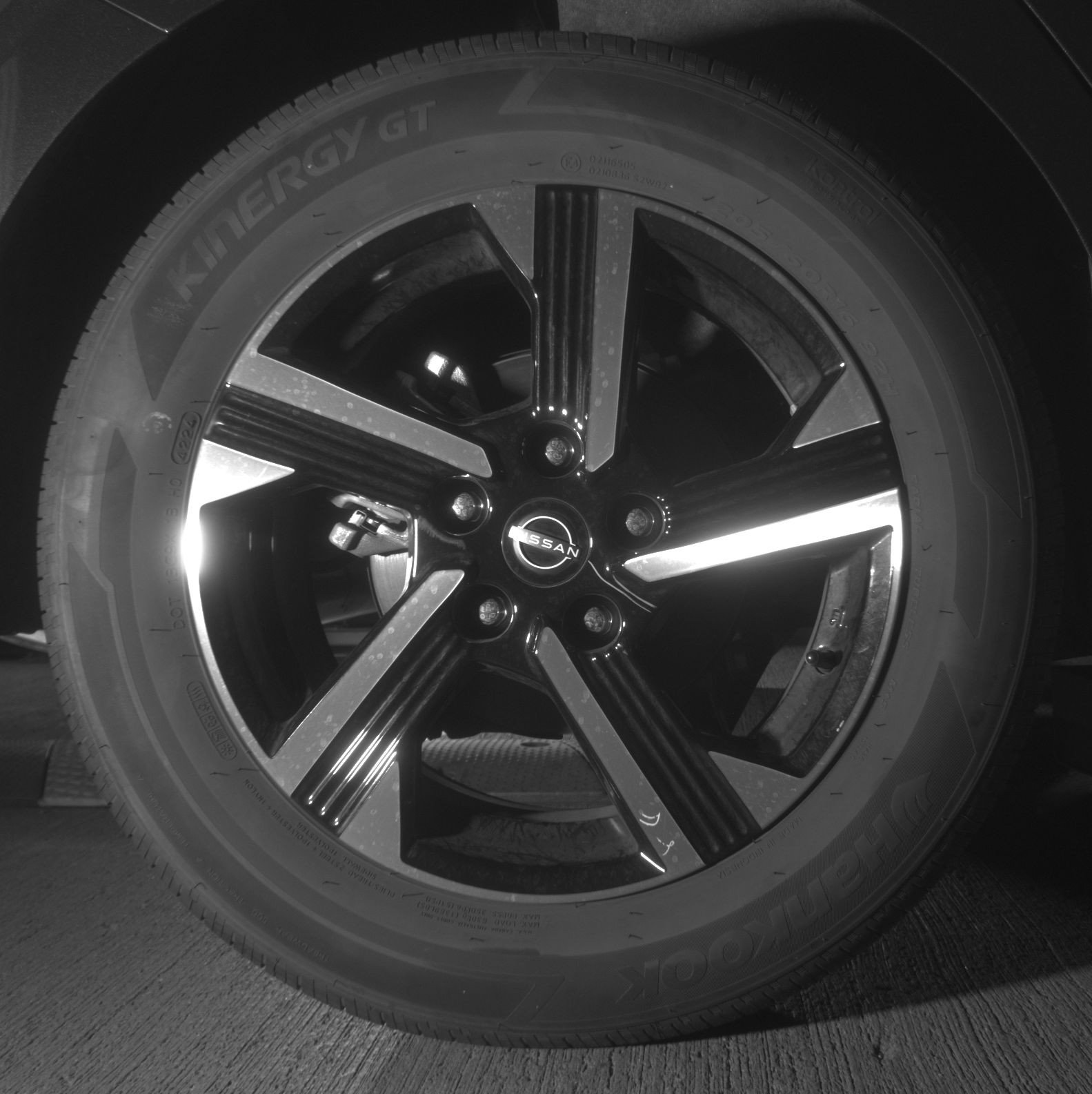 Thumbnail: 2025 Nissan Sentra - 15