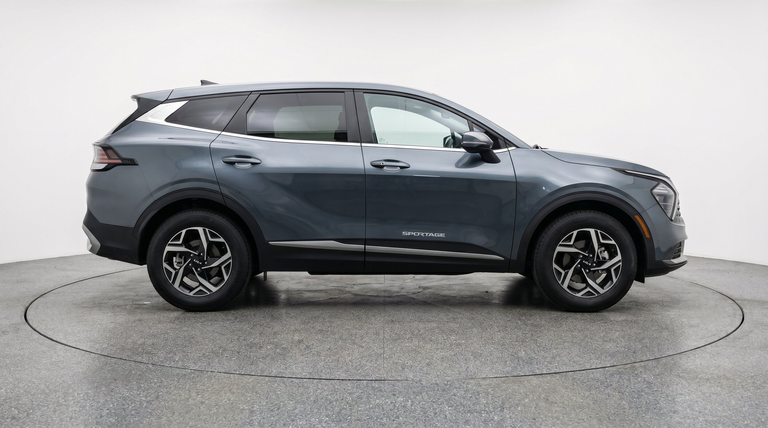Thumbnail: 2025 Kia Sportage - 11