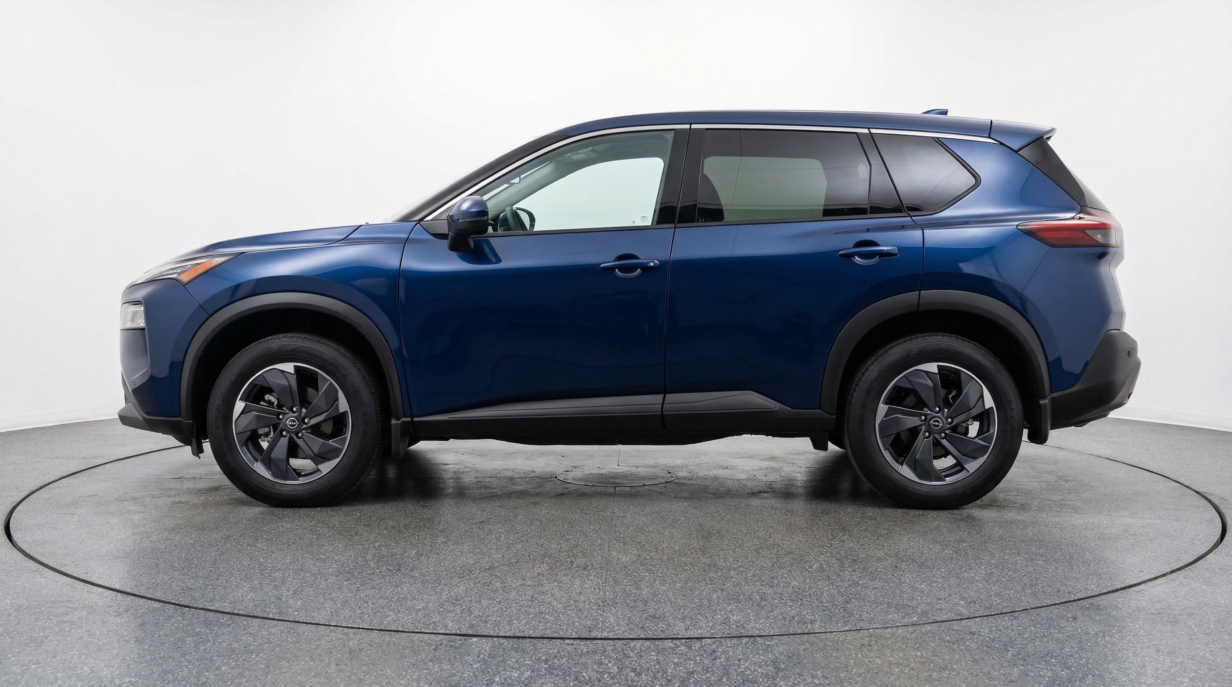 Thumbnail: 2025 Nissan Rogue - 5