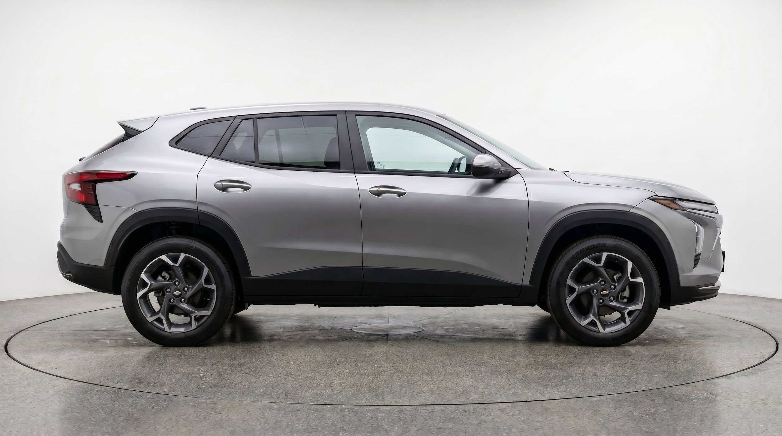 Thumbnail: 2025 Chevrolet Trax - 11