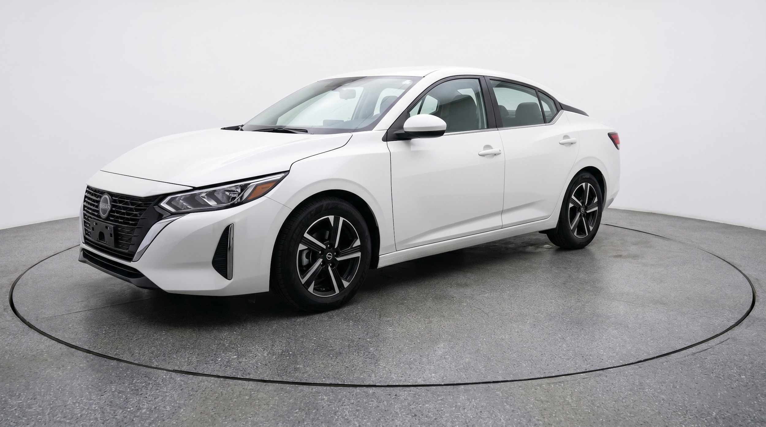 Thumbnail: 2025 Nissan Sentra - 3