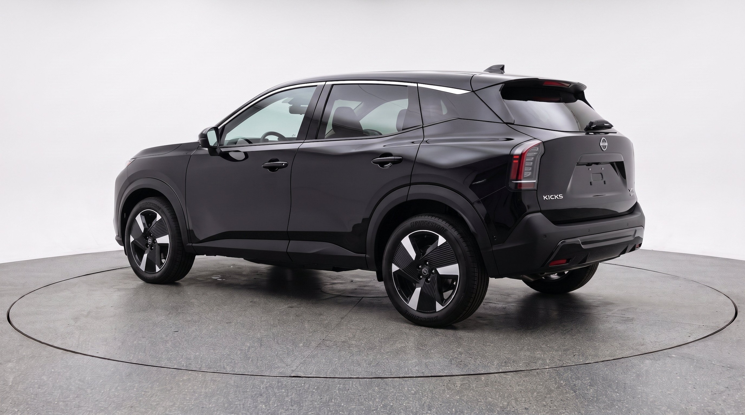 Thumbnail: 2026 Nissan Kicks - 6