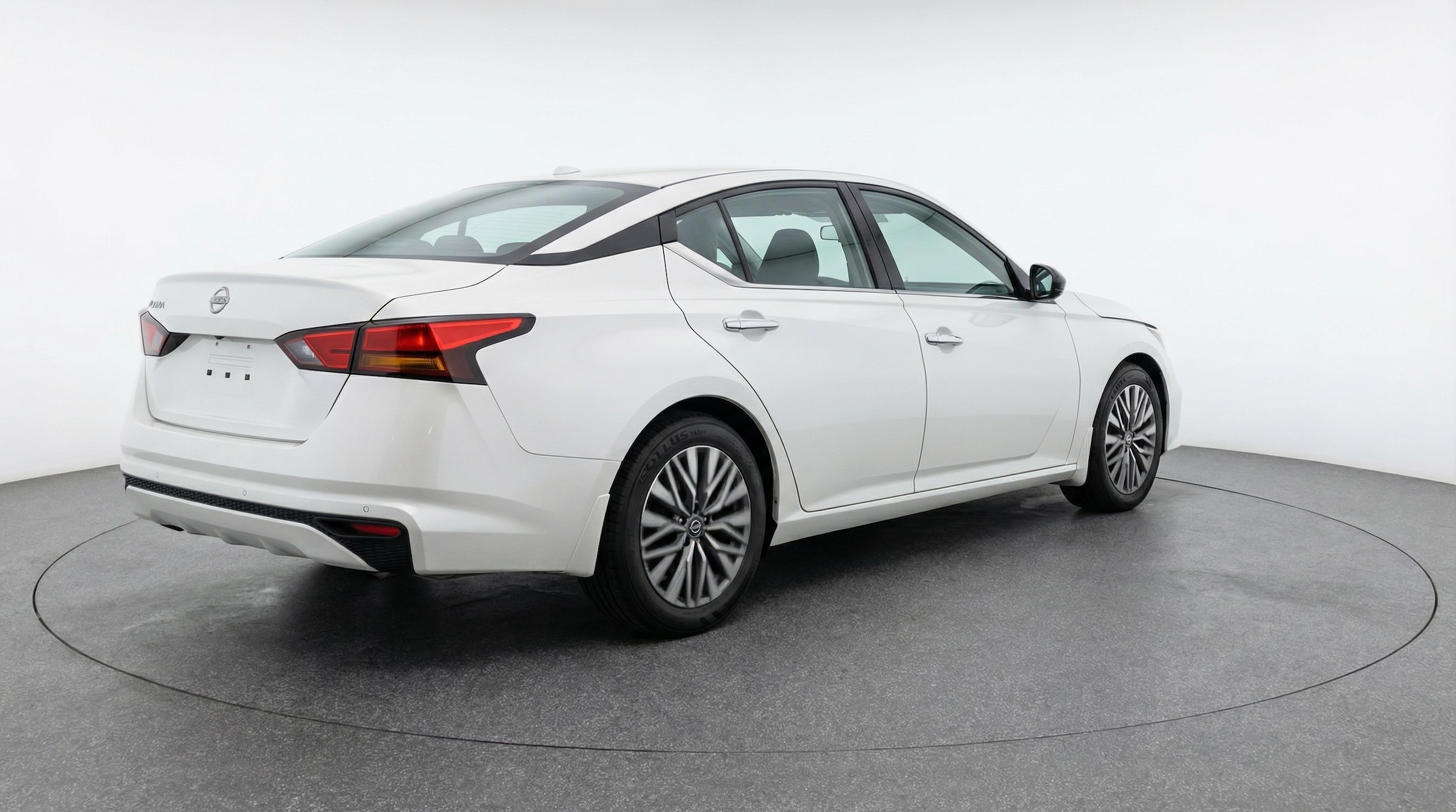 Thumbnail: 2025 Nissan Altima - 7