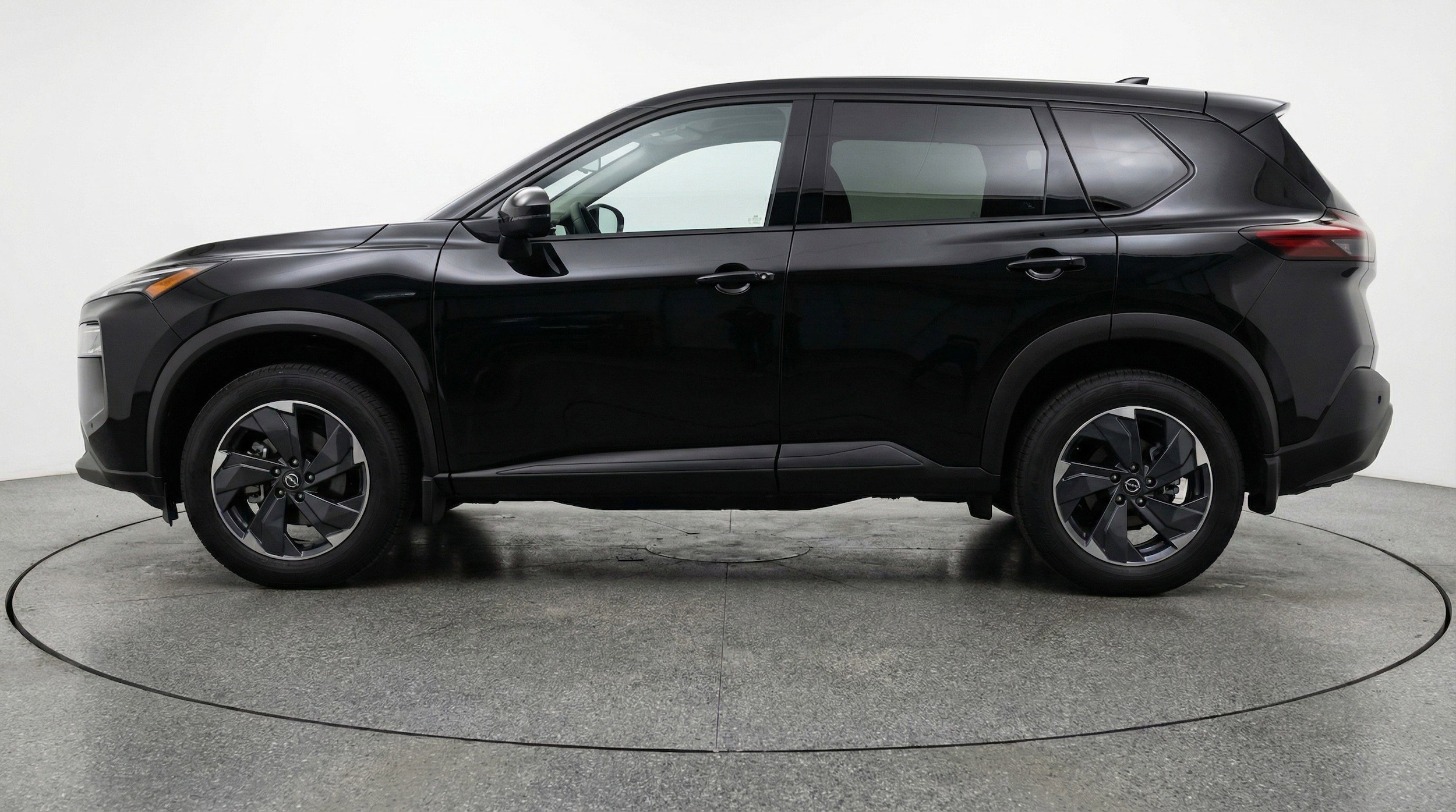 Thumbnail: 2025 Nissan Rogue - 5