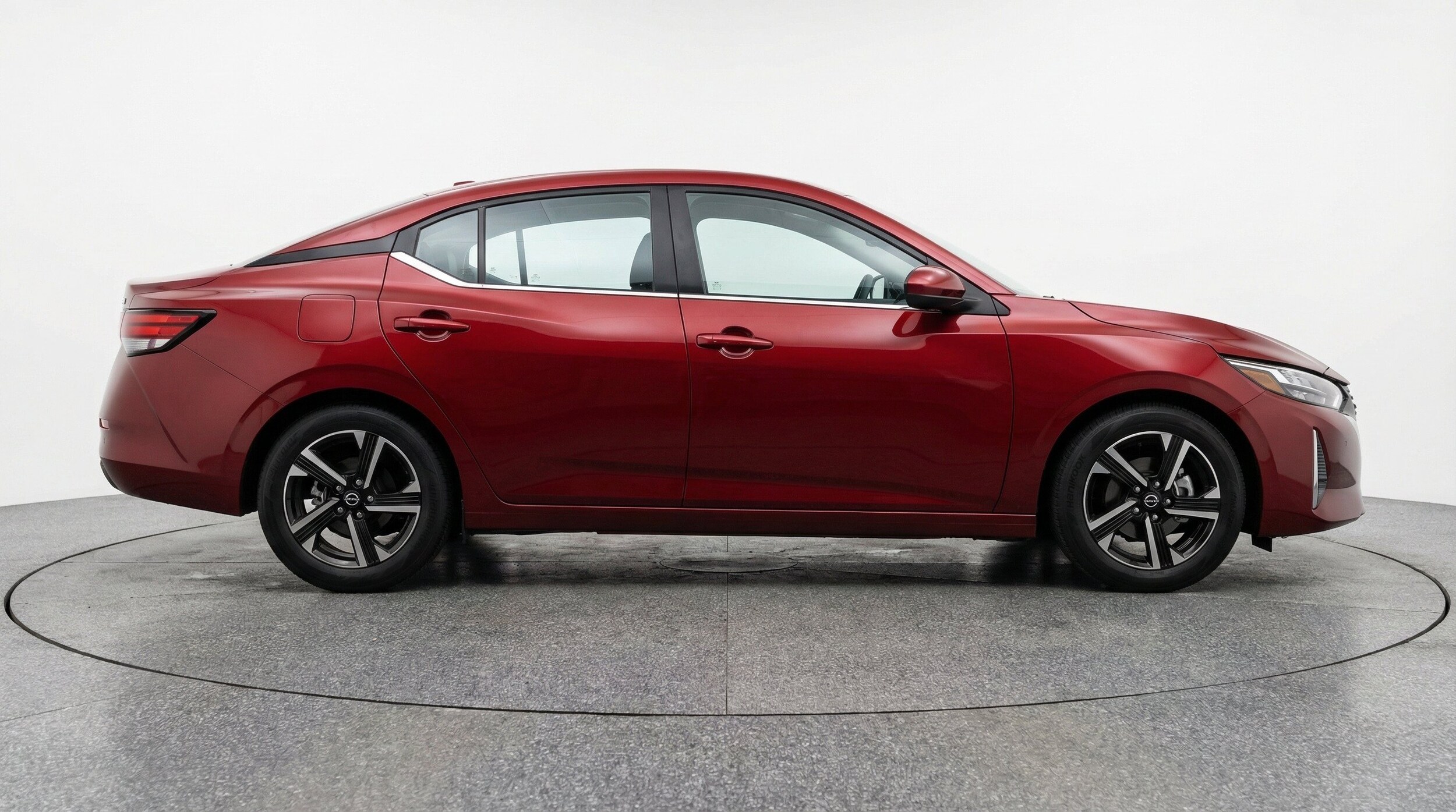 Thumbnail: 2025 Nissan Sentra - 11
