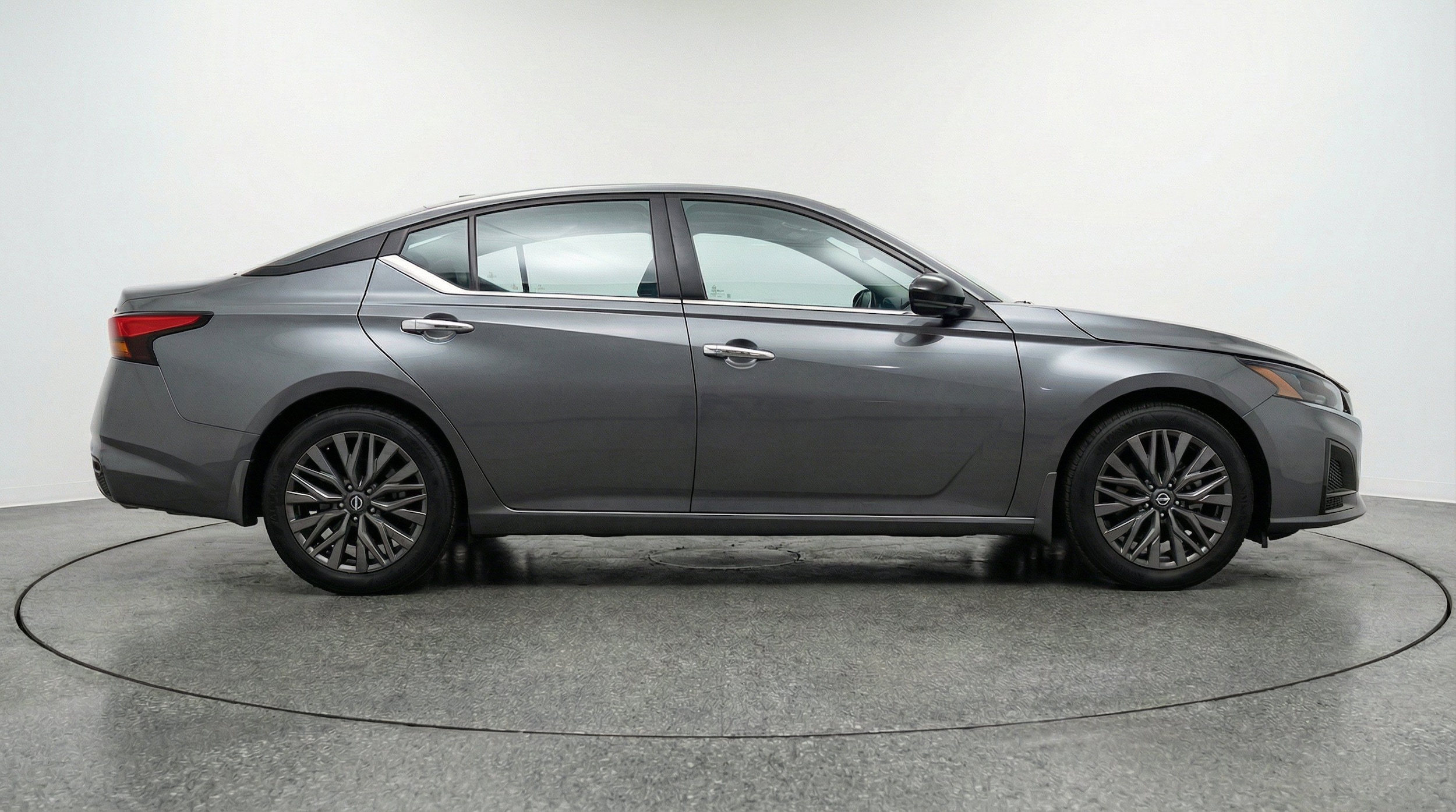Thumbnail: 2025 Nissan Altima - 11