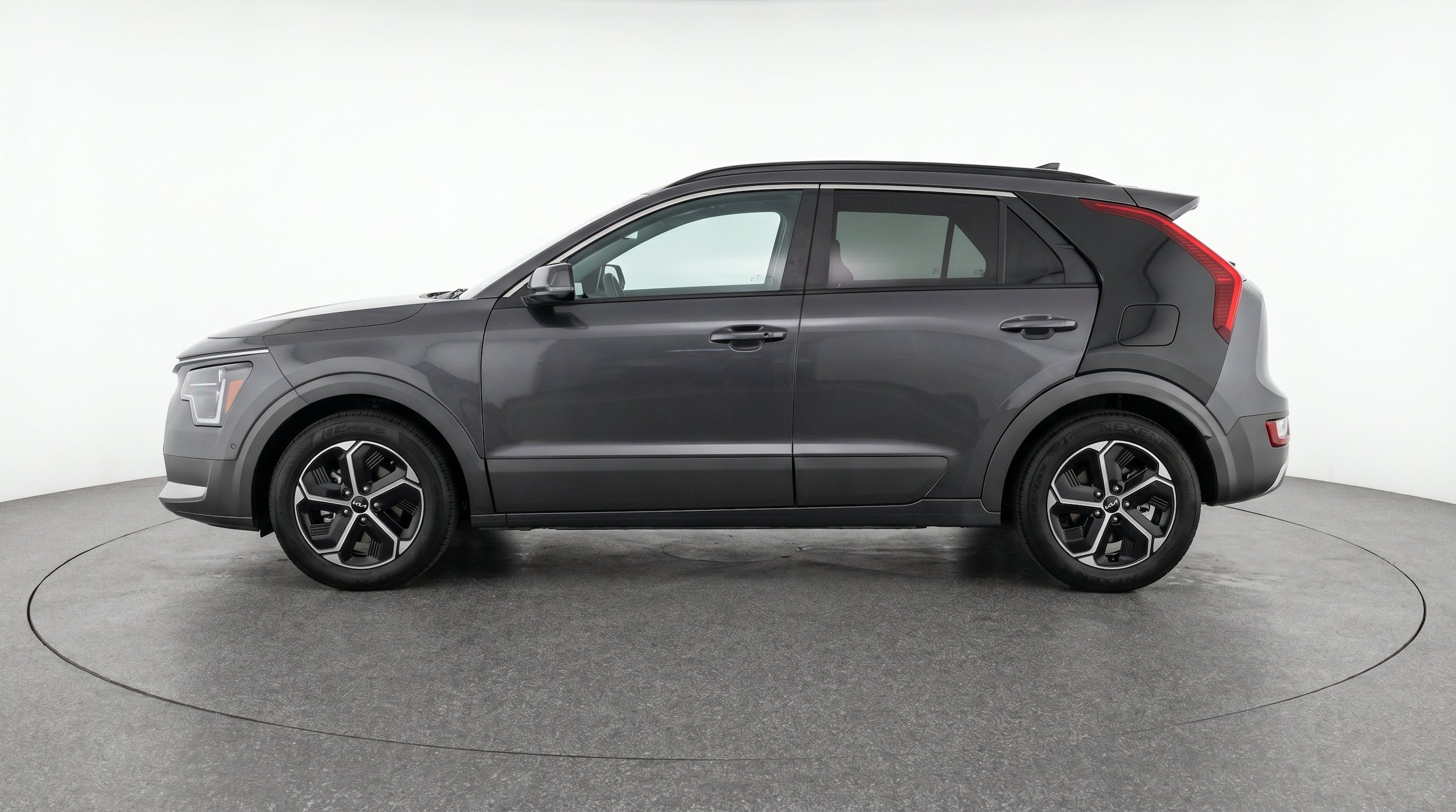 Thumbnail: 2026 Kia Niro - 5