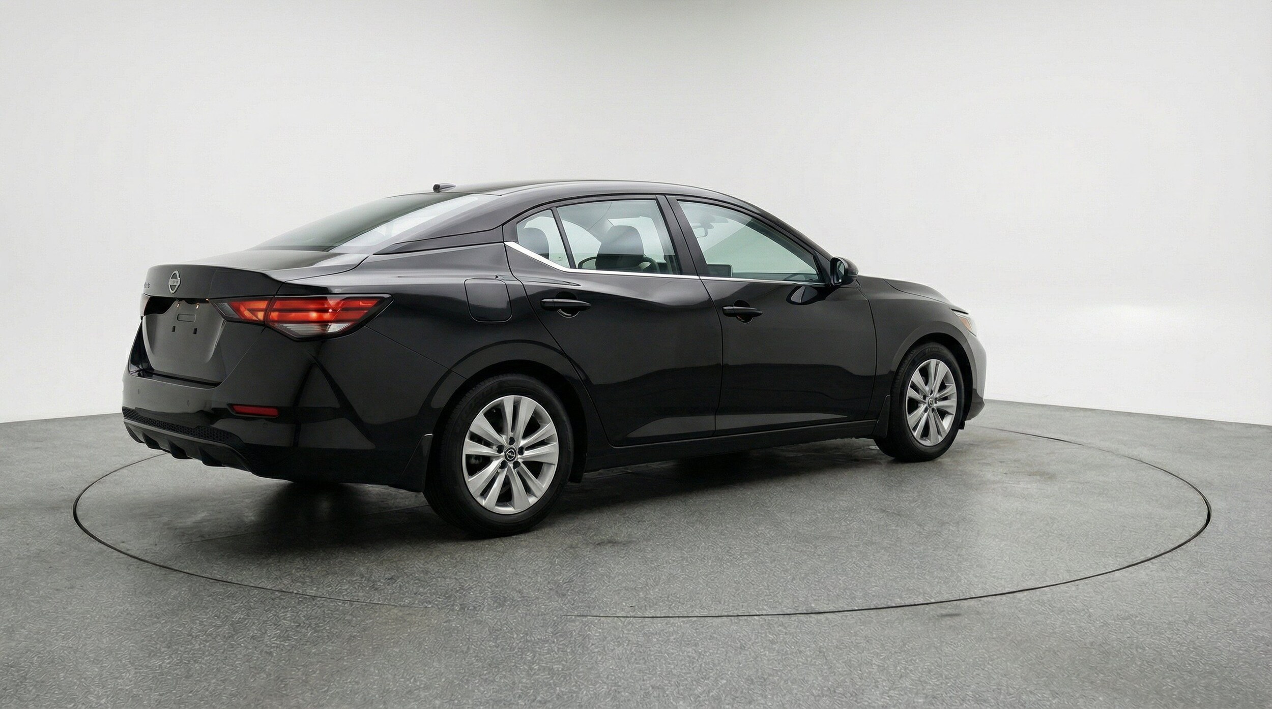 Thumbnail: 2025 Nissan Sentra - 9