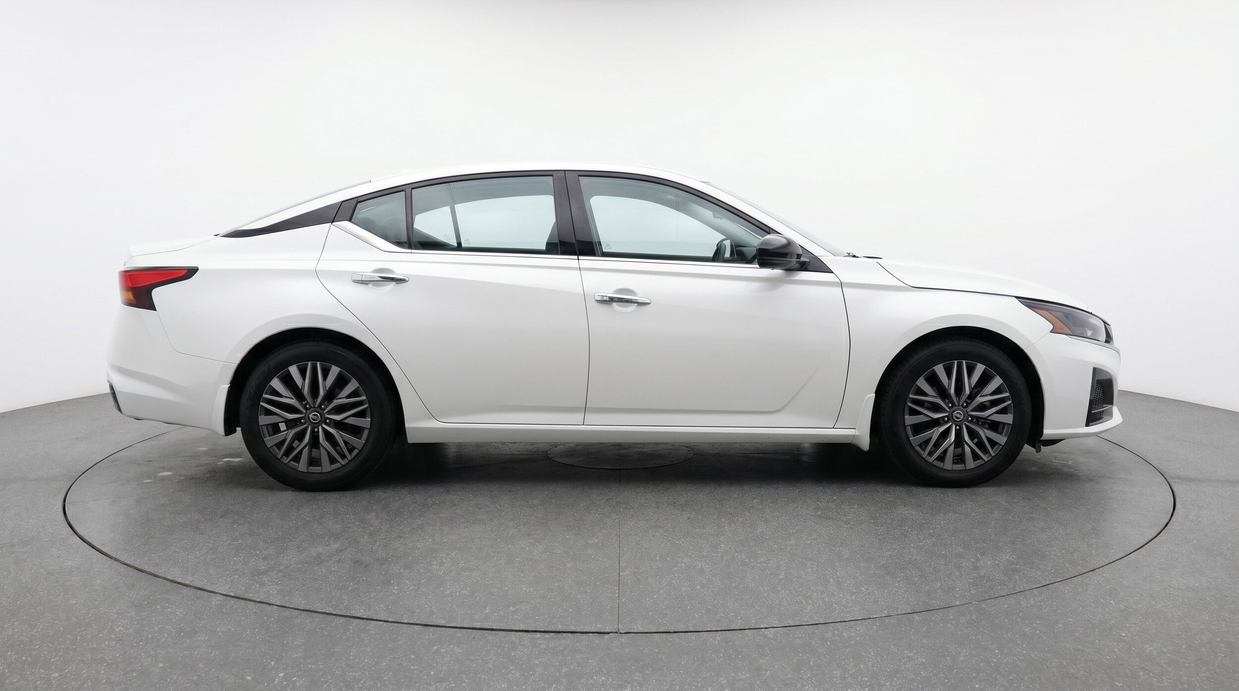Thumbnail: 2025 Nissan Altima - 11