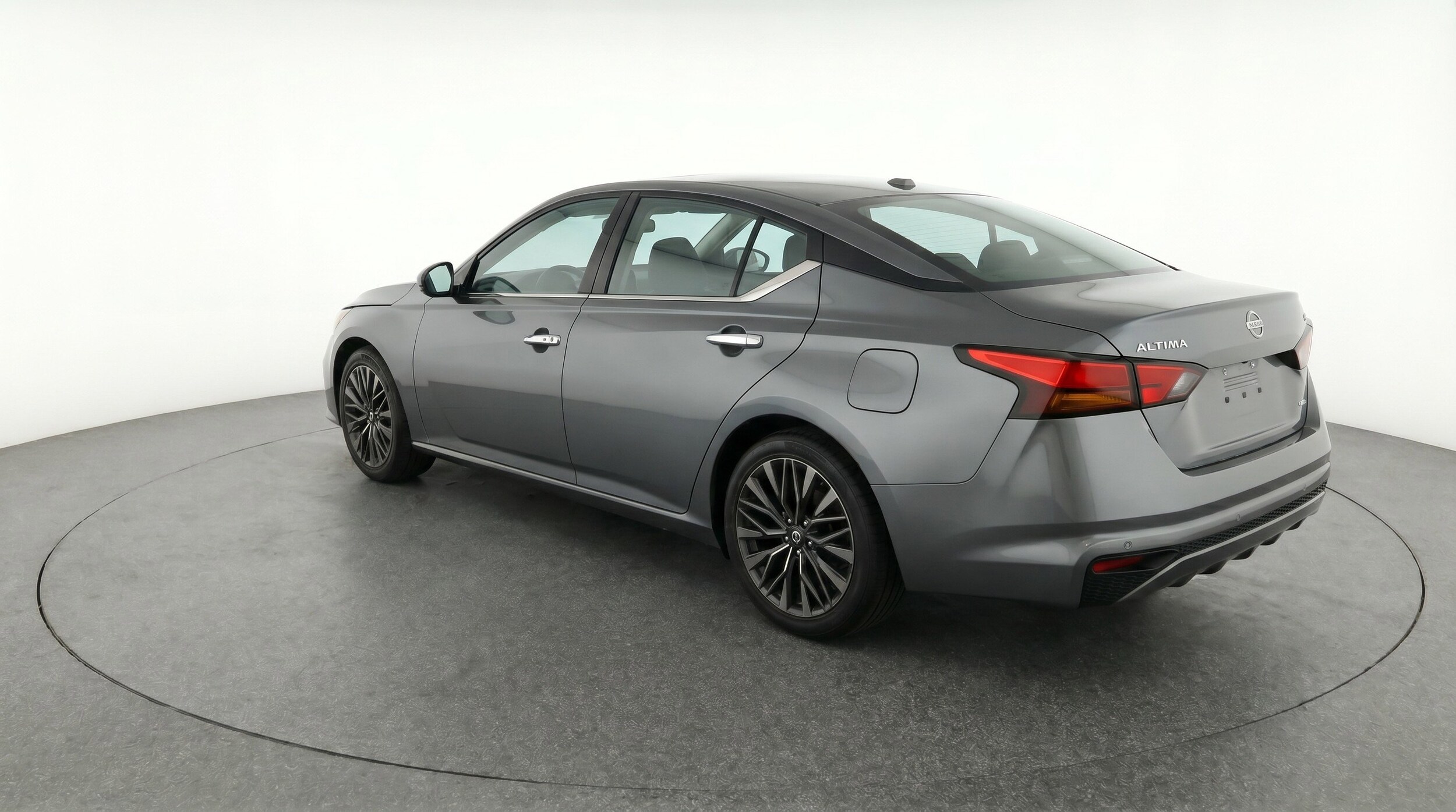 Thumbnail: 2025 Nissan Altima - 6