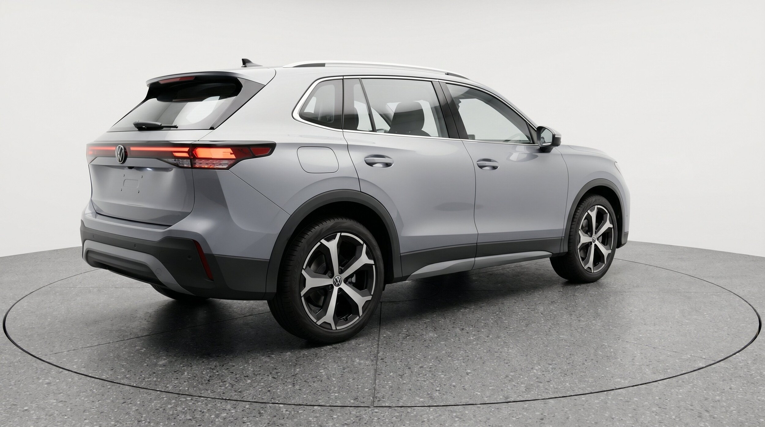 Thumbnail: 2026 Volkswagen Tiguan - 9