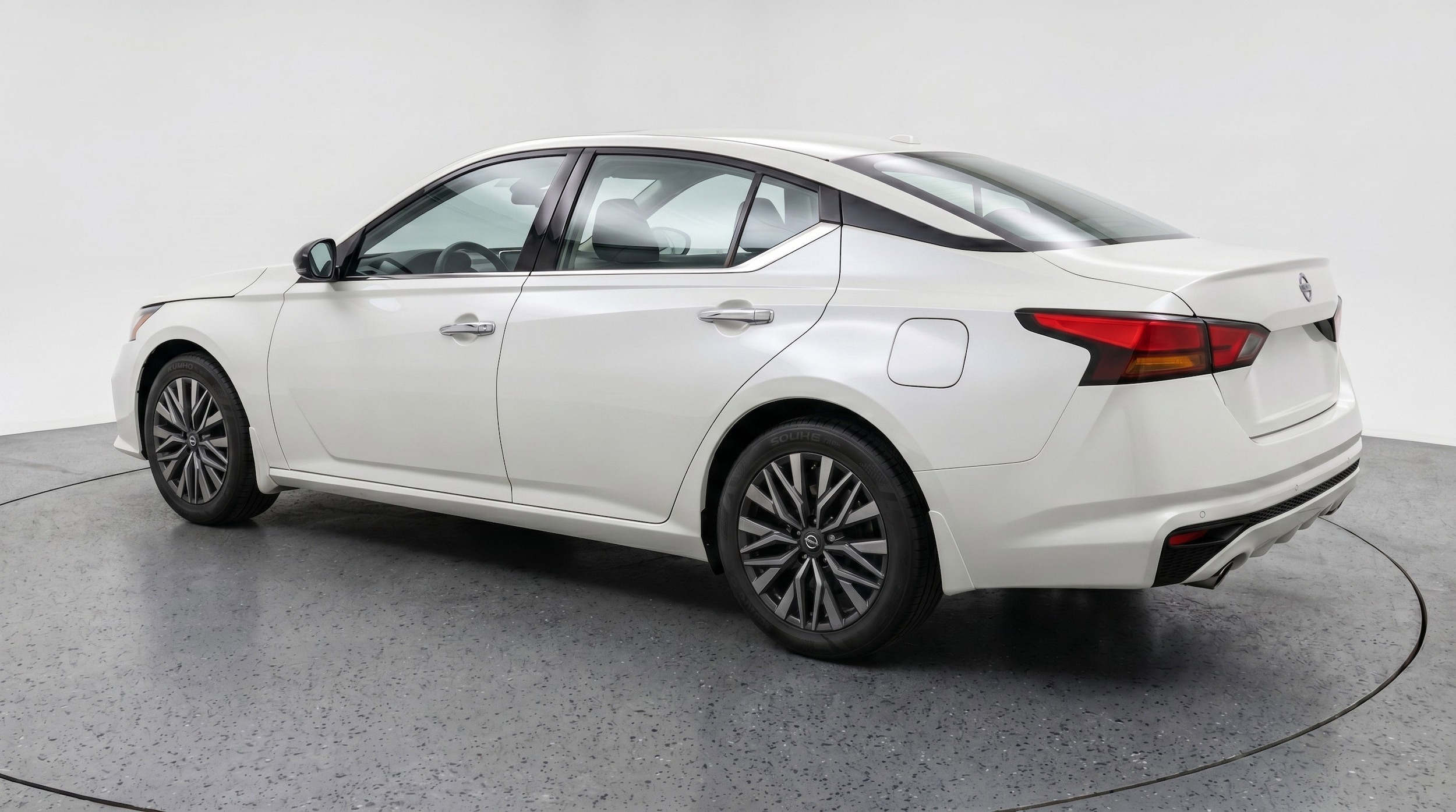 Thumbnail: 2025 Nissan Altima - 6