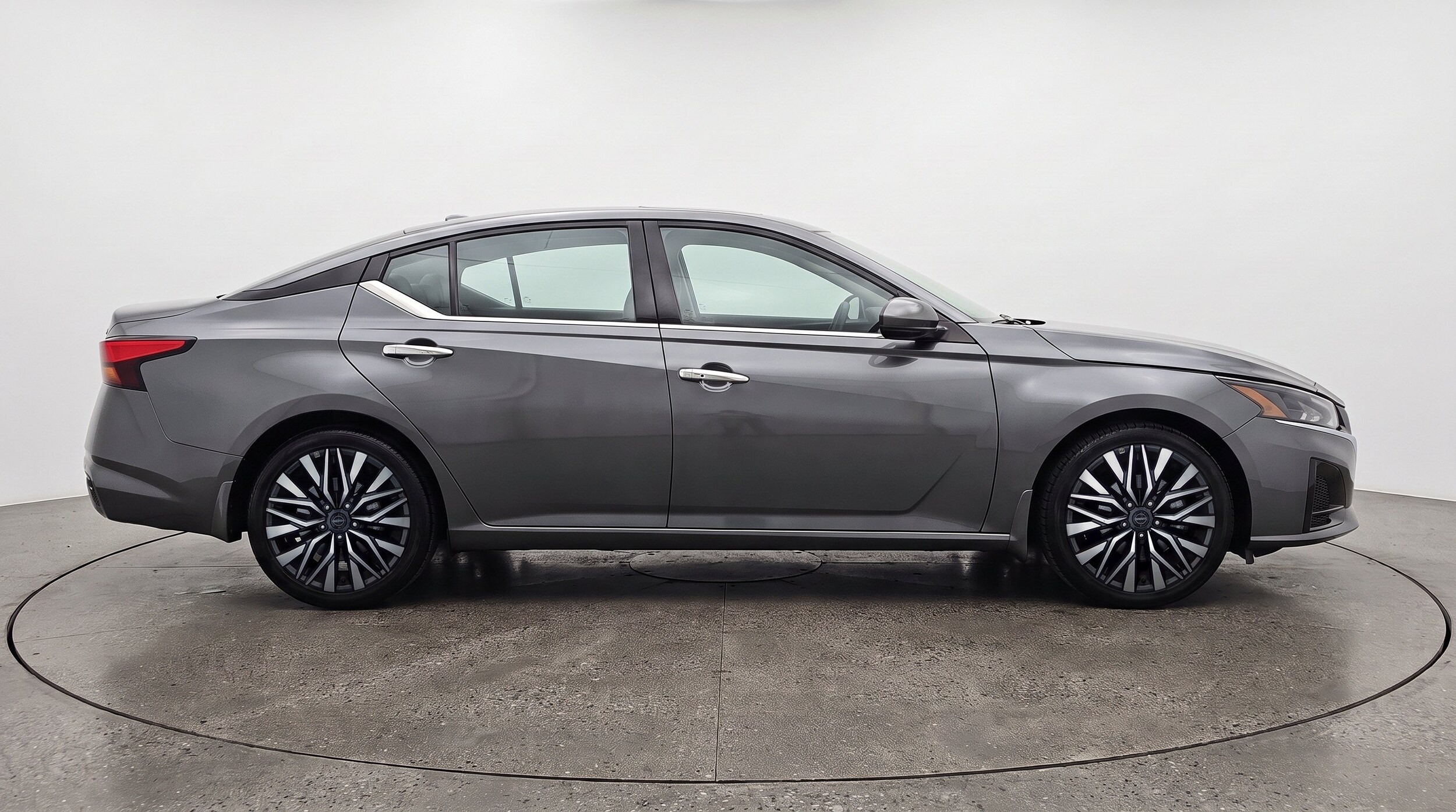 Thumbnail: 2026 Nissan Altima - 10