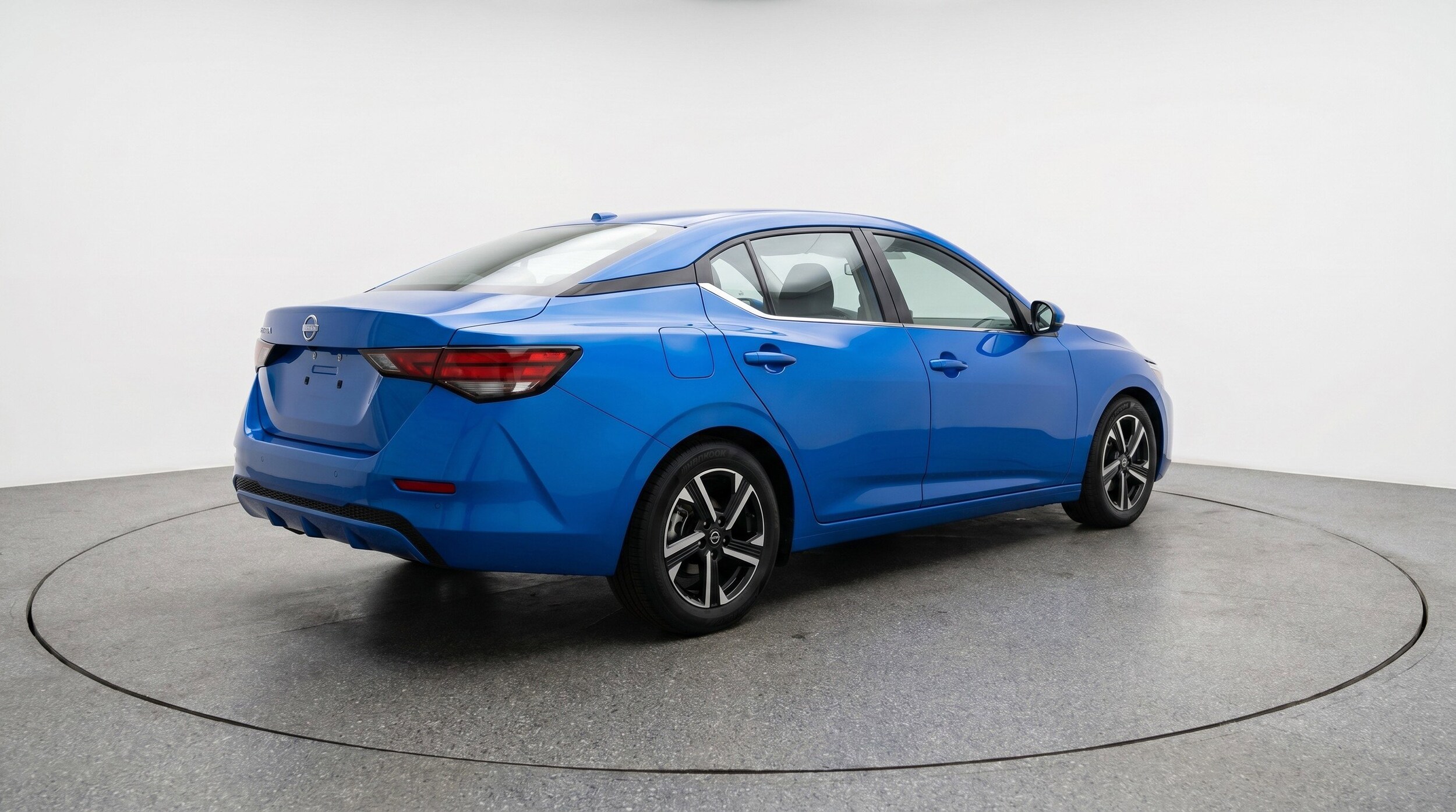 Thumbnail: 2025 Nissan Sentra - 9
