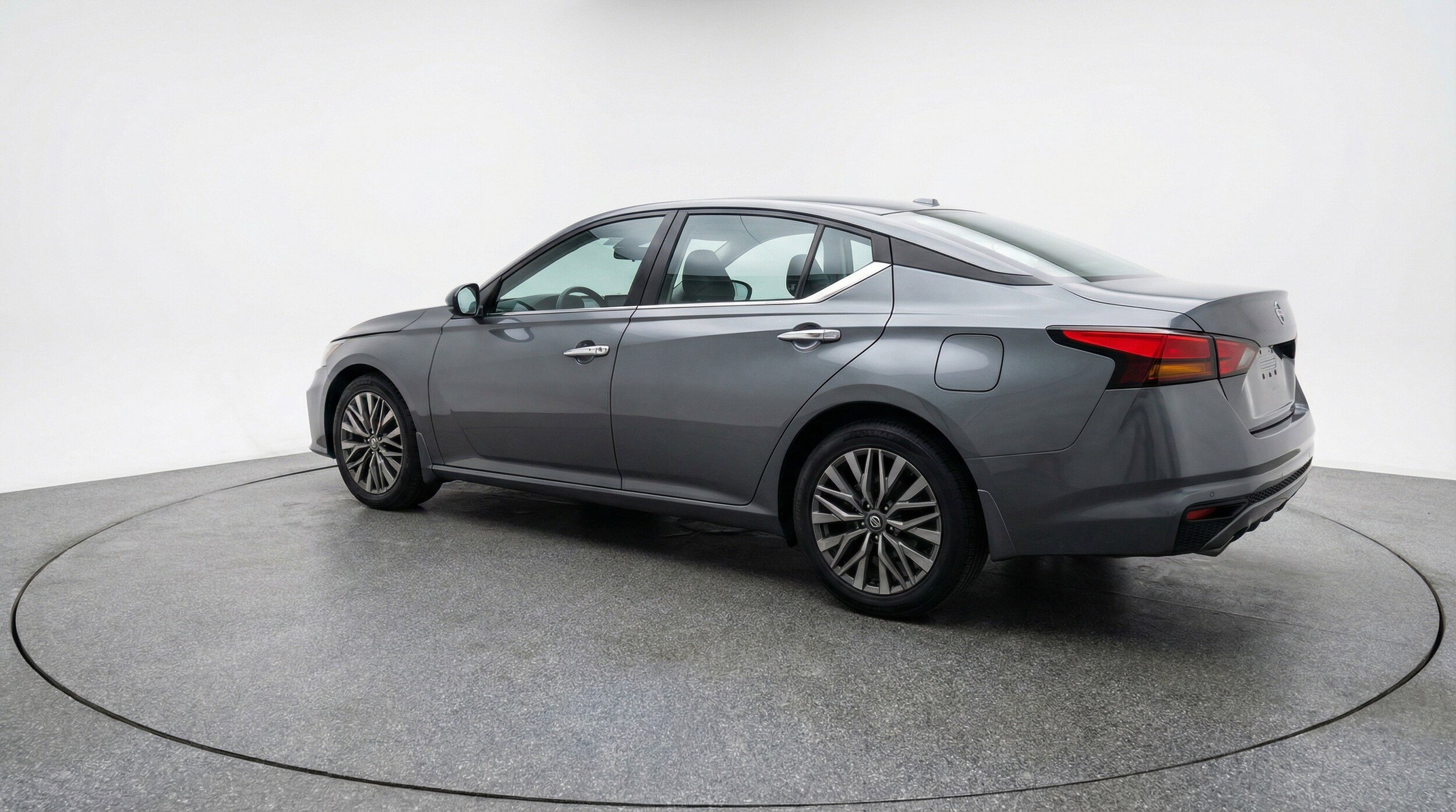 Thumbnail: 2025 Nissan Altima - 6