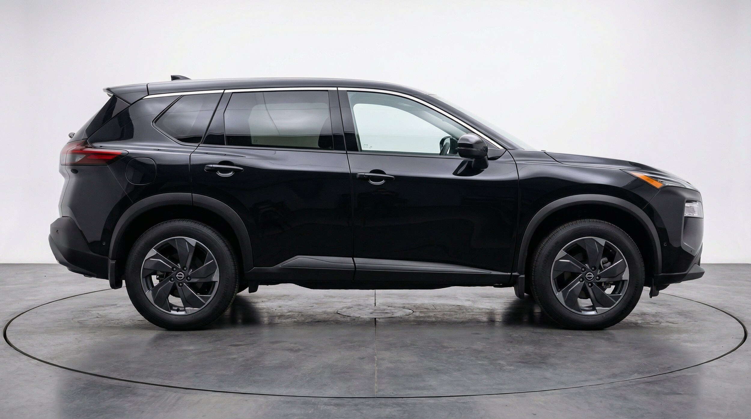Thumbnail: 2025 Nissan Rogue - 11