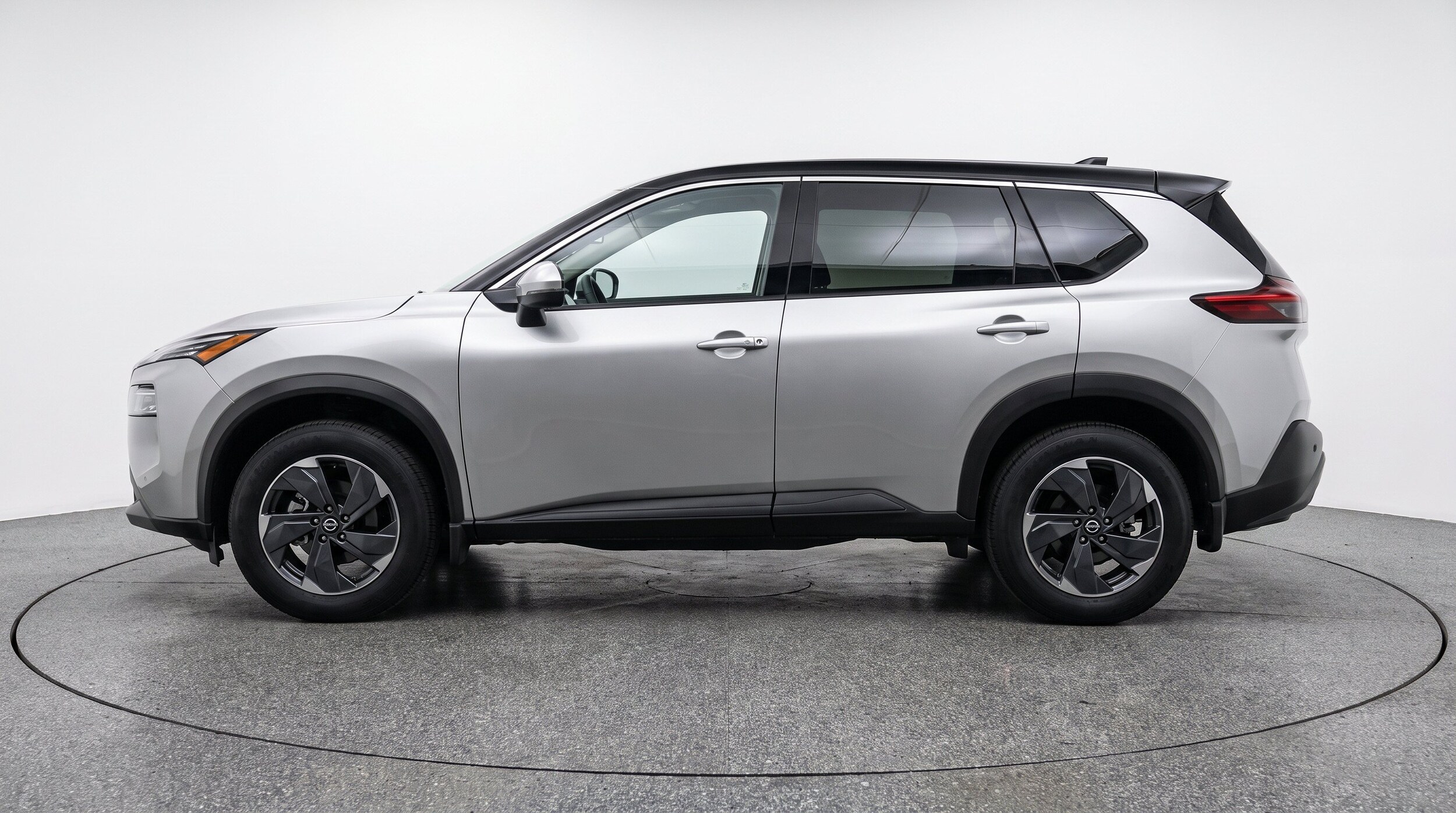 Thumbnail: 2025 Nissan Rogue - 5
