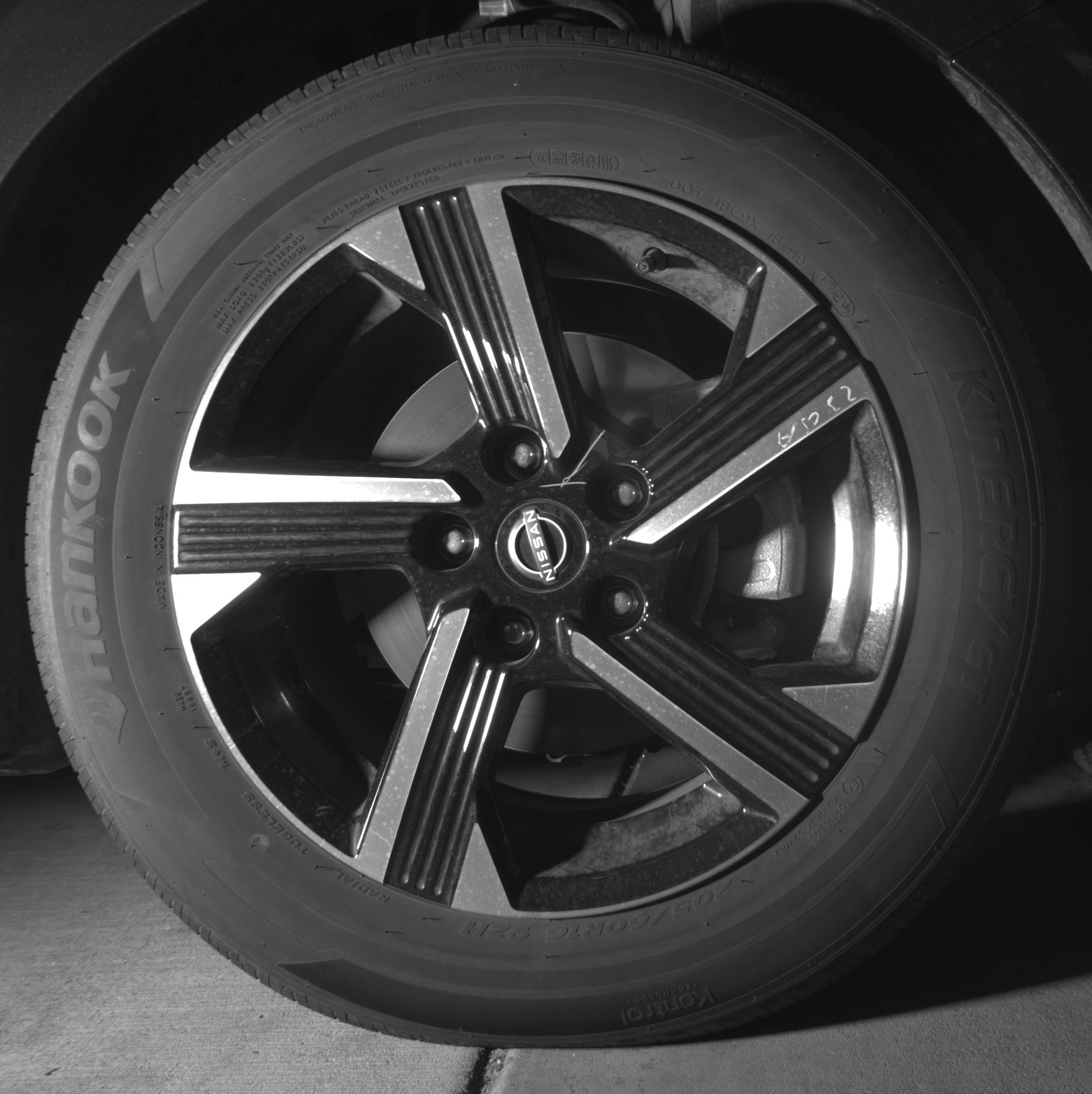 Thumbnail: 2025 Nissan Sentra - 10