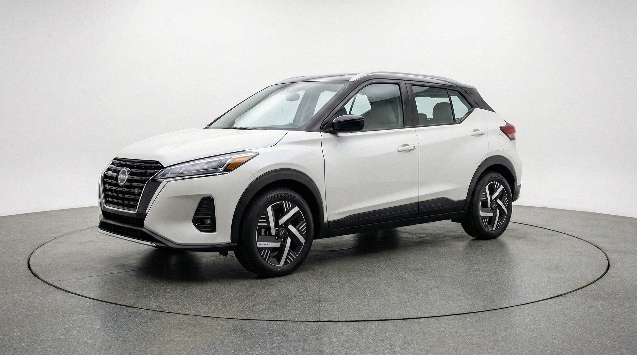 Thumbnail: 2026 Nissan Kicks - 3
