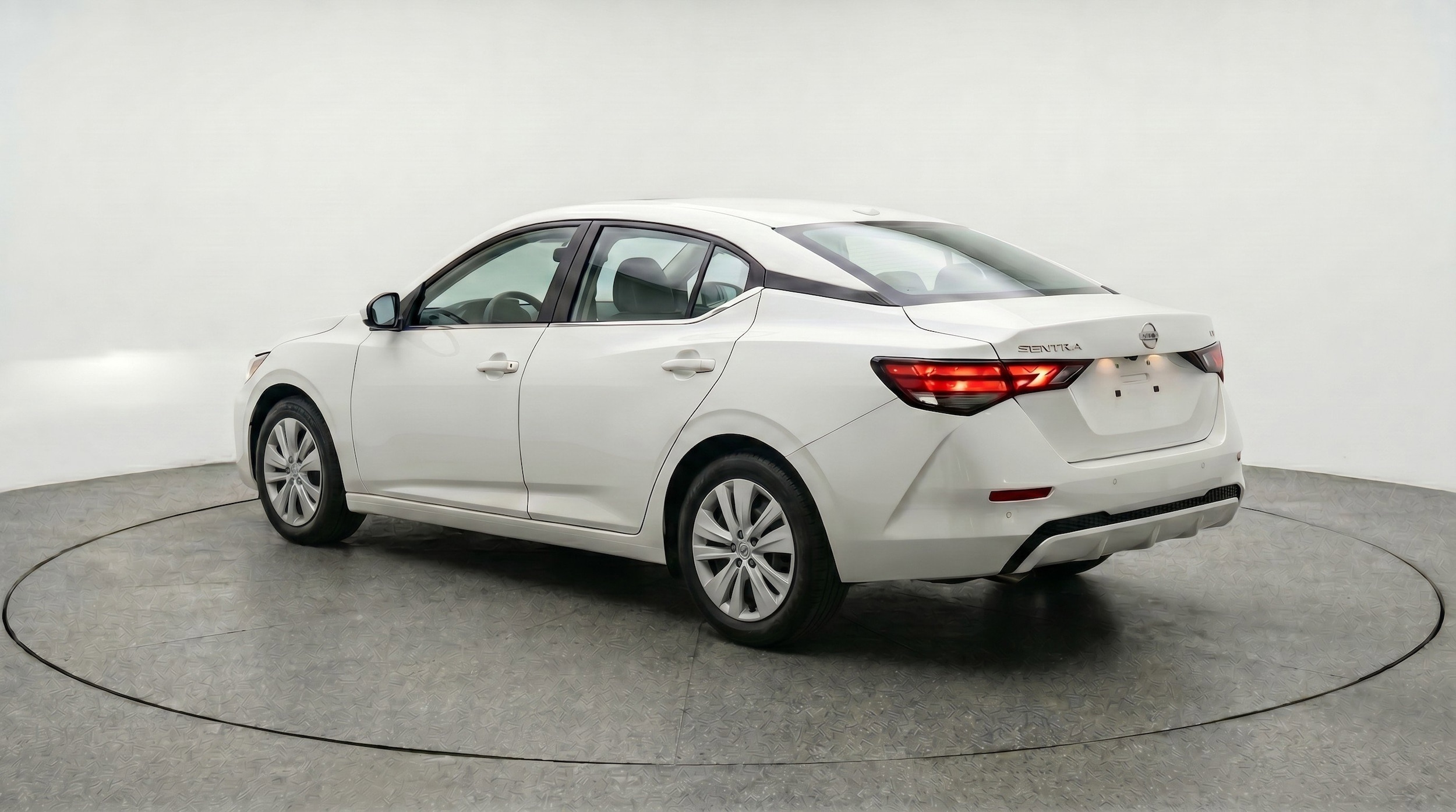 Thumbnail: 2025 Nissan Sentra - 6