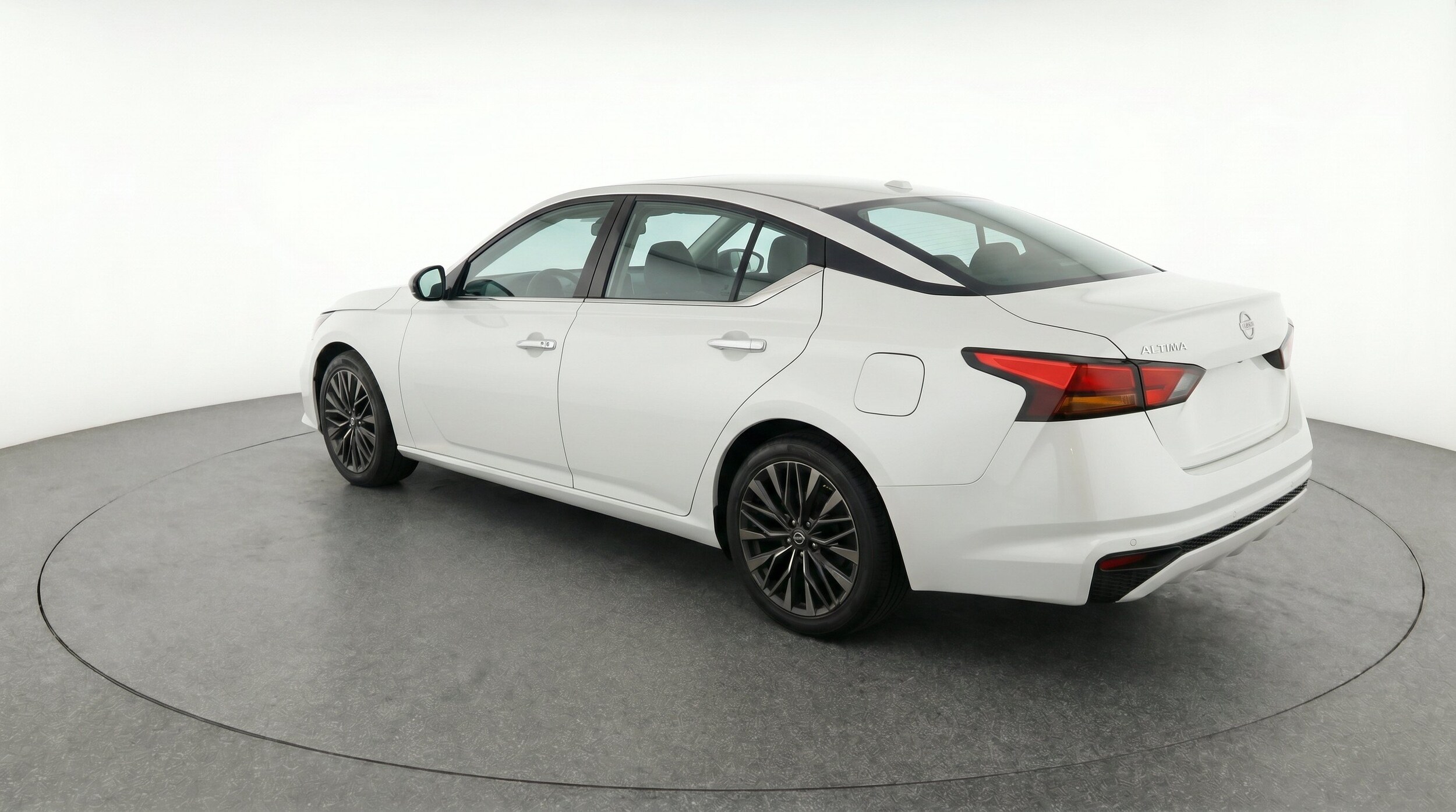 Thumbnail: 2025 Nissan Altima - 6