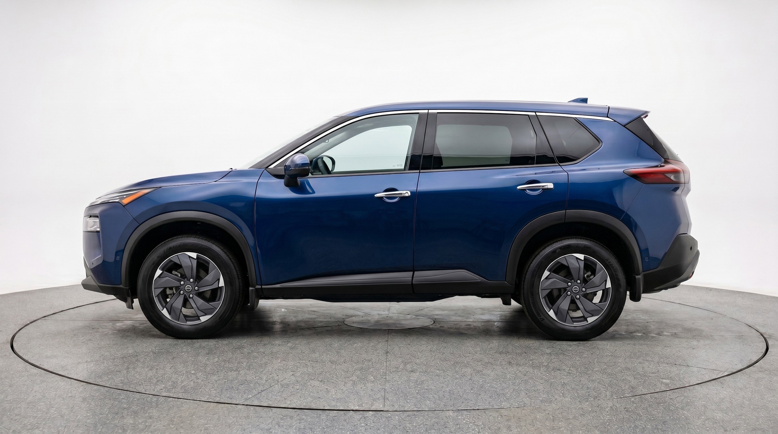 Thumbnail: 2025 Nissan Rogue - 5