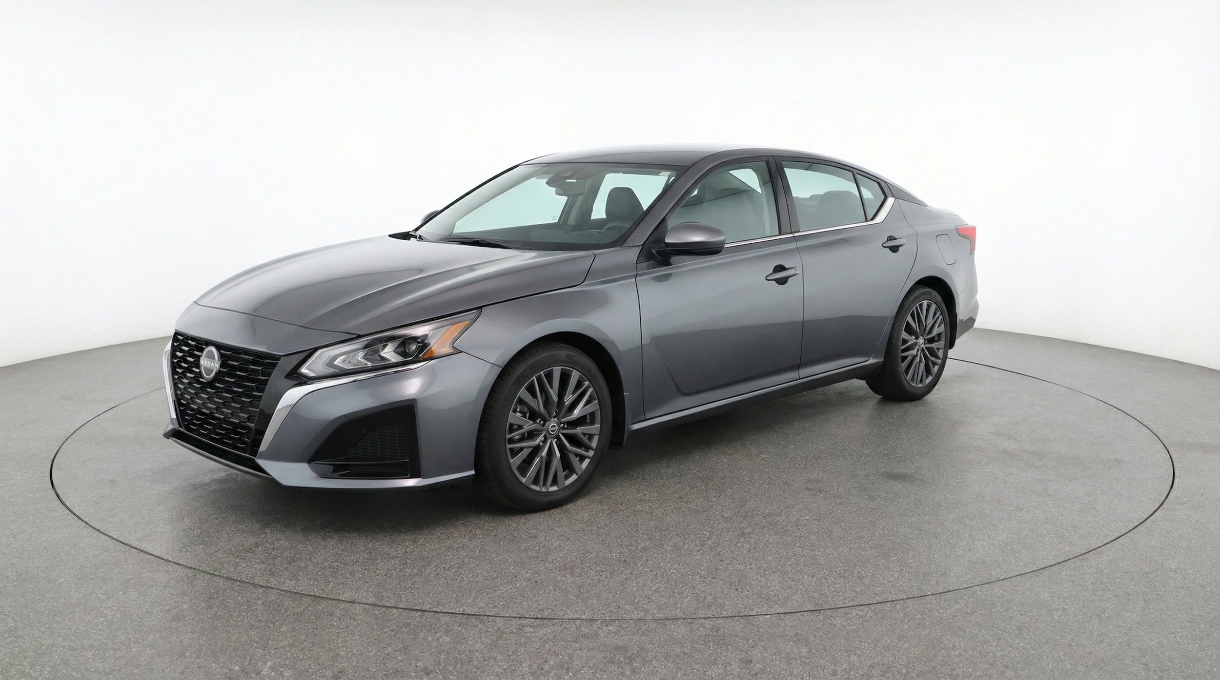 Thumbnail: 2025 Nissan Altima - 3