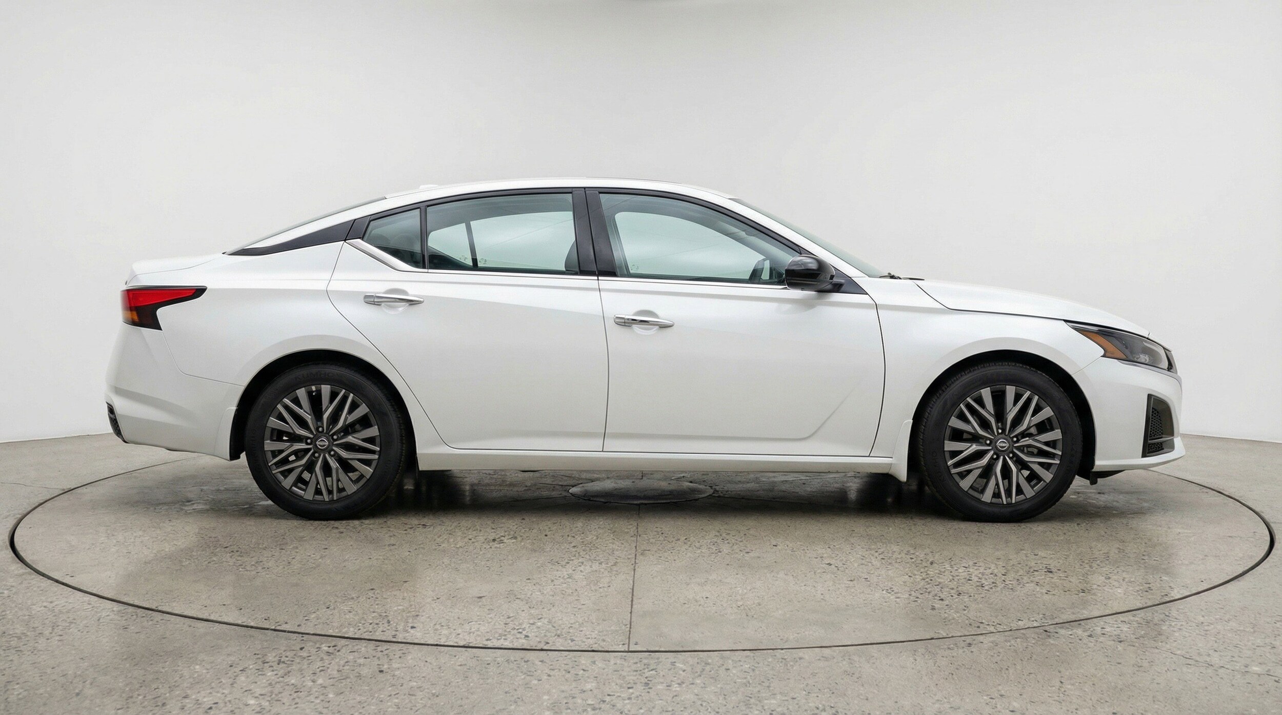 Thumbnail: 2025 Nissan Altima - 11