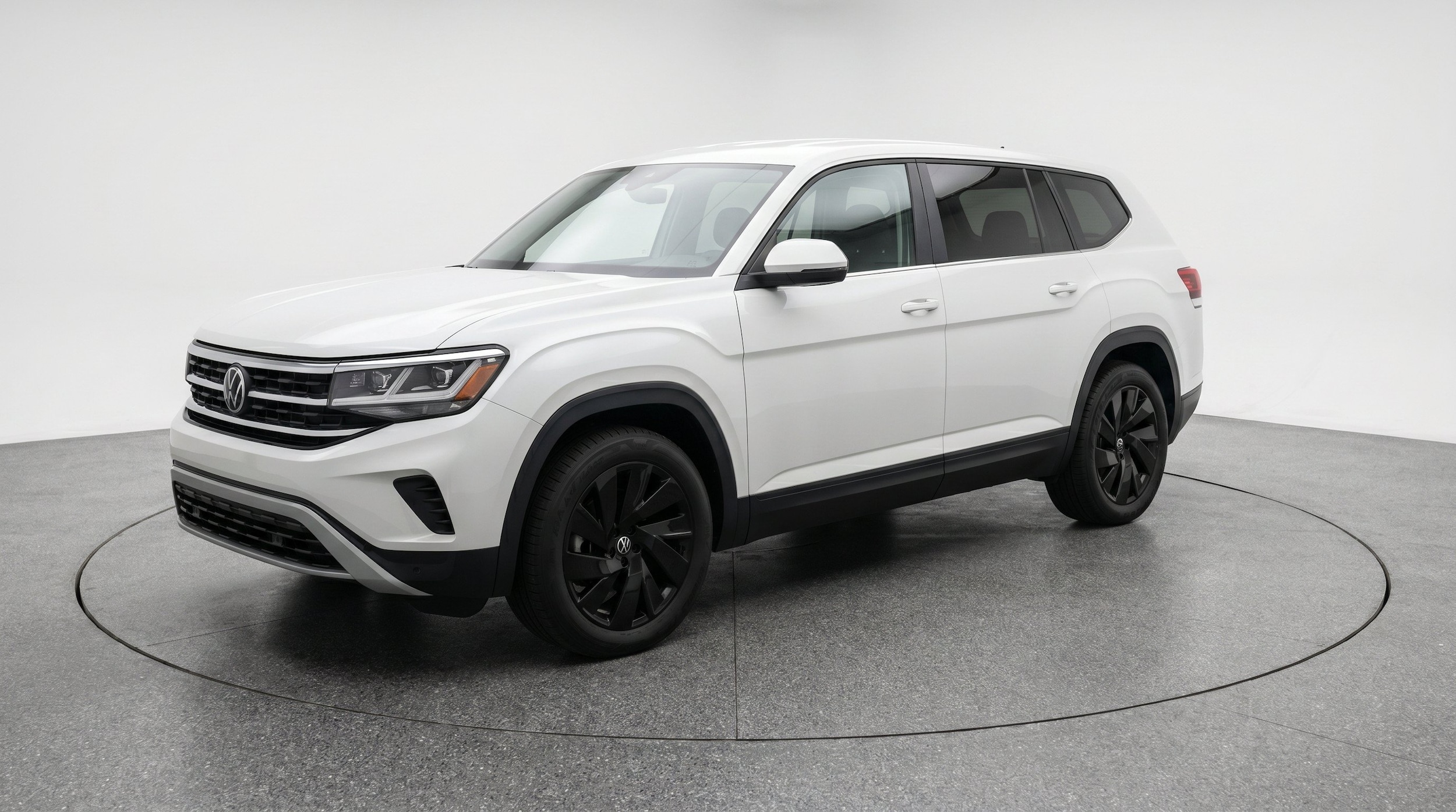 Thumbnail: 2026 Volkswagen Atlas - 3