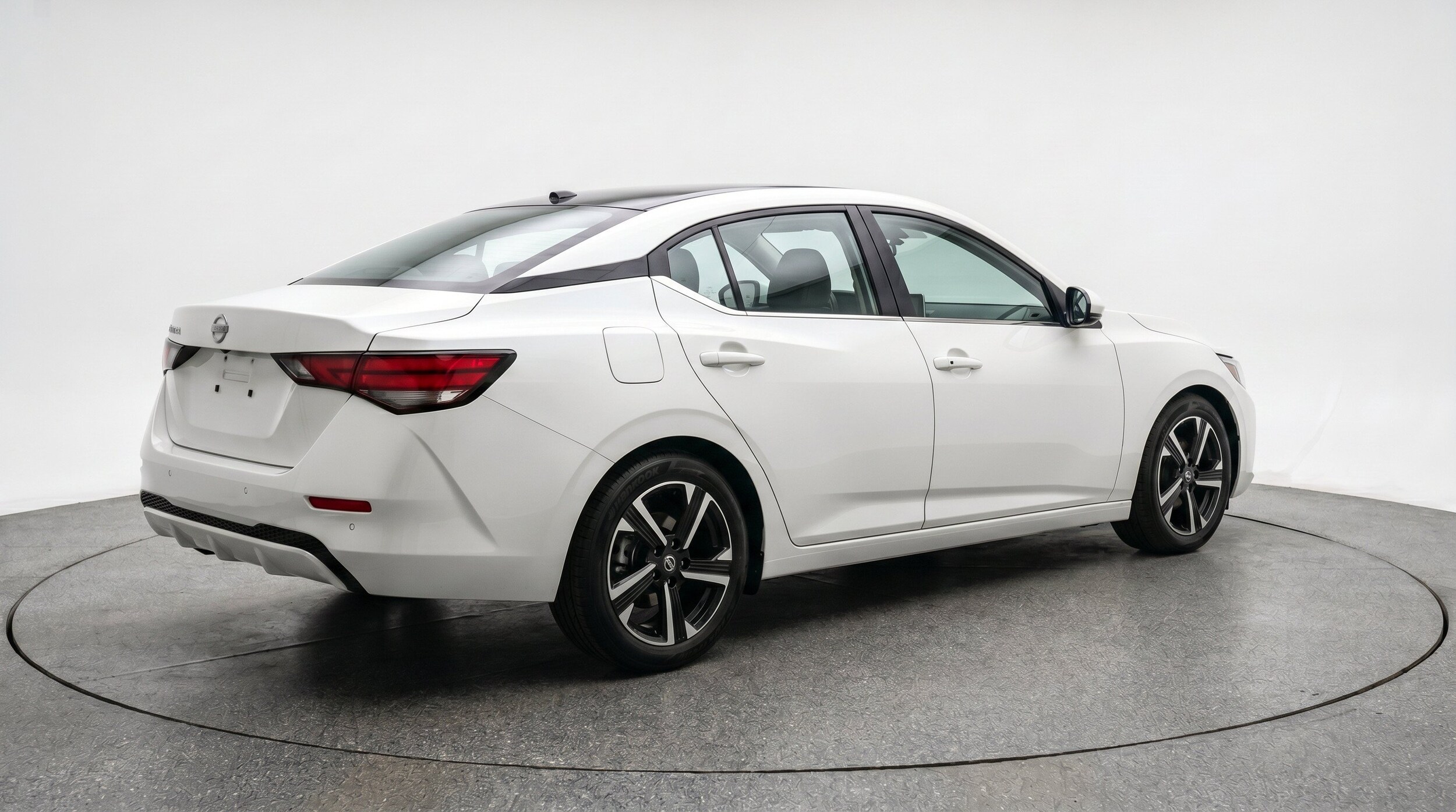 Thumbnail: 2025 Nissan Sentra - 9