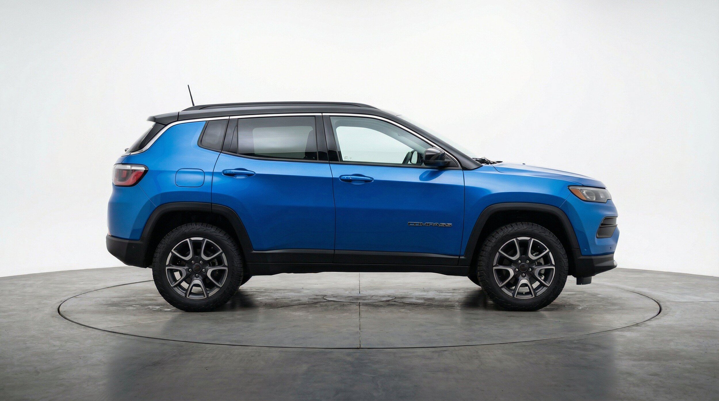 Thumbnail: 2025 Jeep Compass - 11