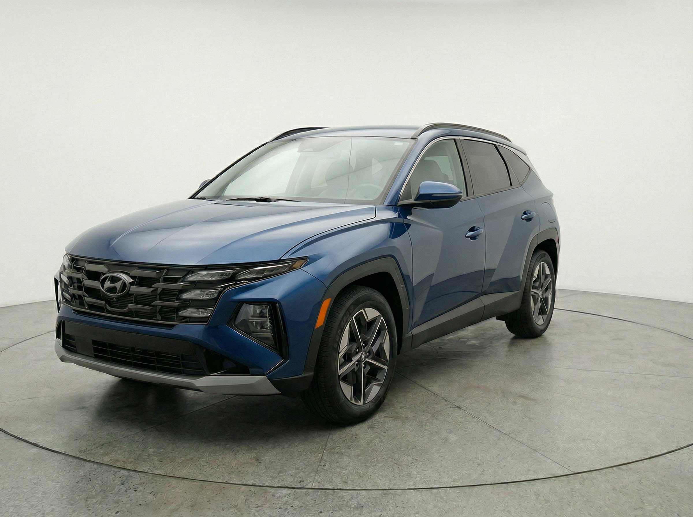 Thumbnail: 2025 Hyundai Tucson - 3