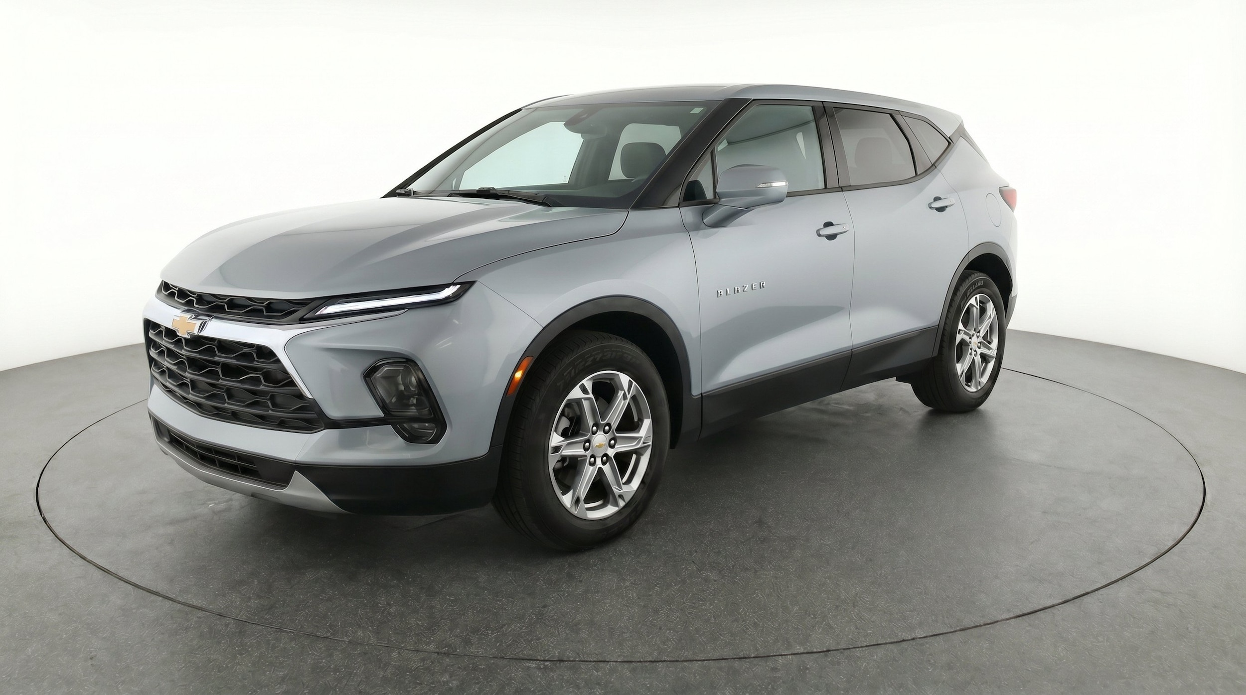 Thumbnail: 2025 Chevrolet Blazer - 3