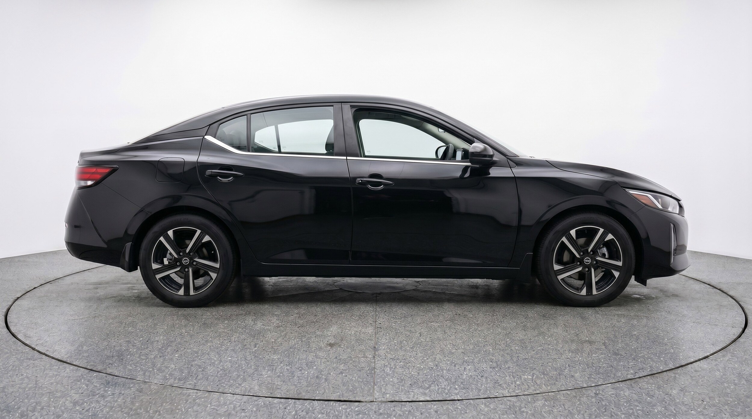 Thumbnail: 2024 Nissan Sentra - 11
