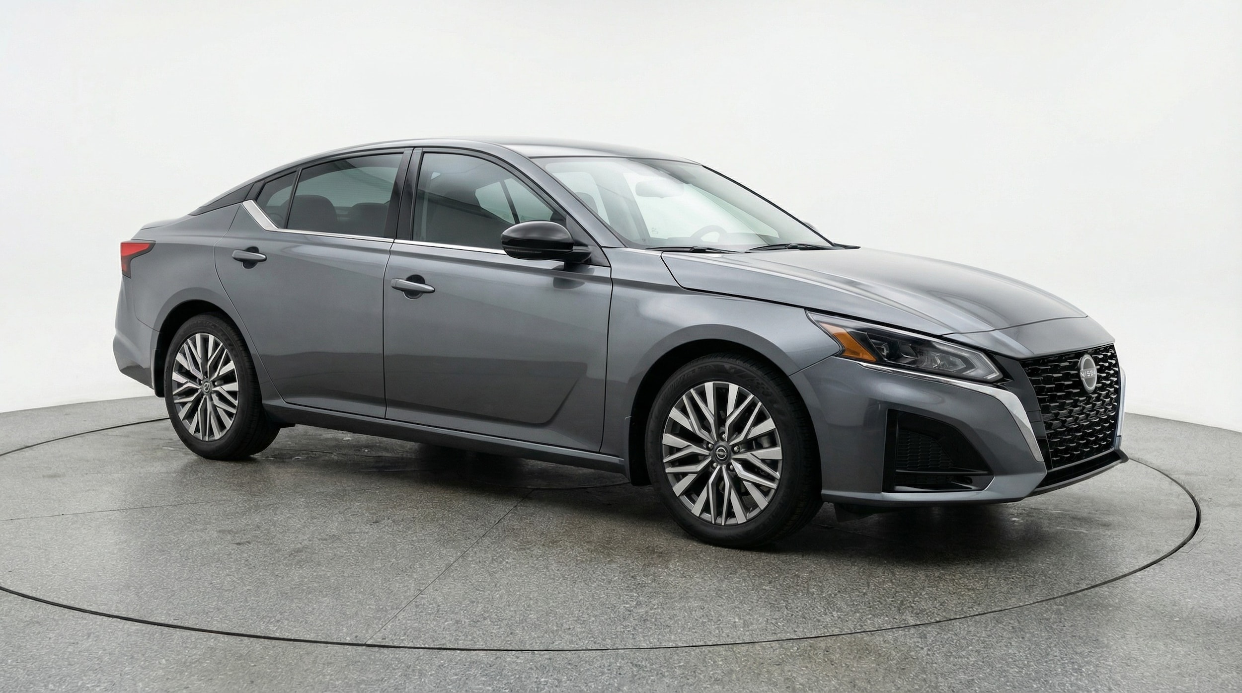 Thumbnail: 2025 Nissan Altima - 1