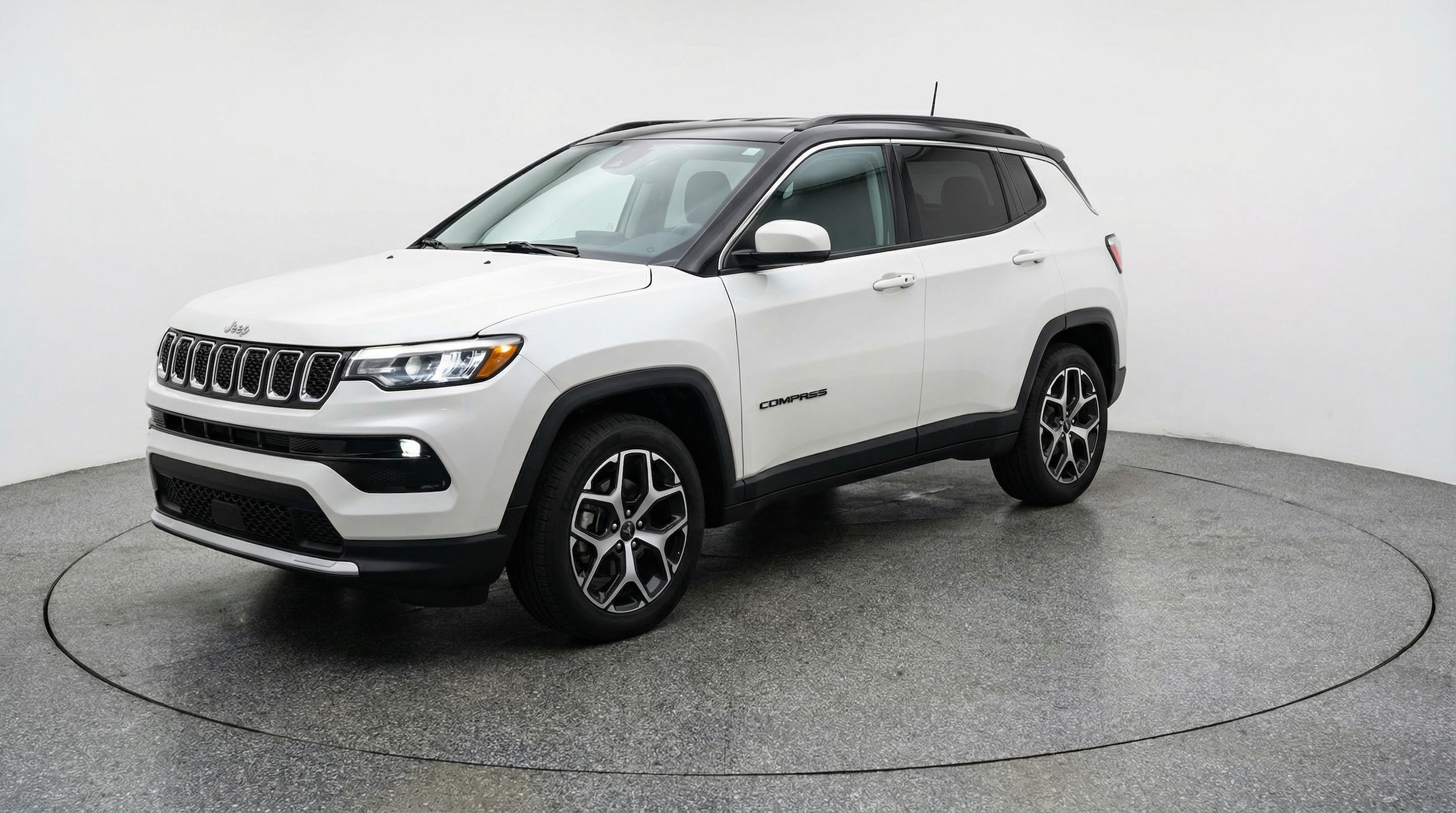 Thumbnail: 2025 Jeep Compass - 3