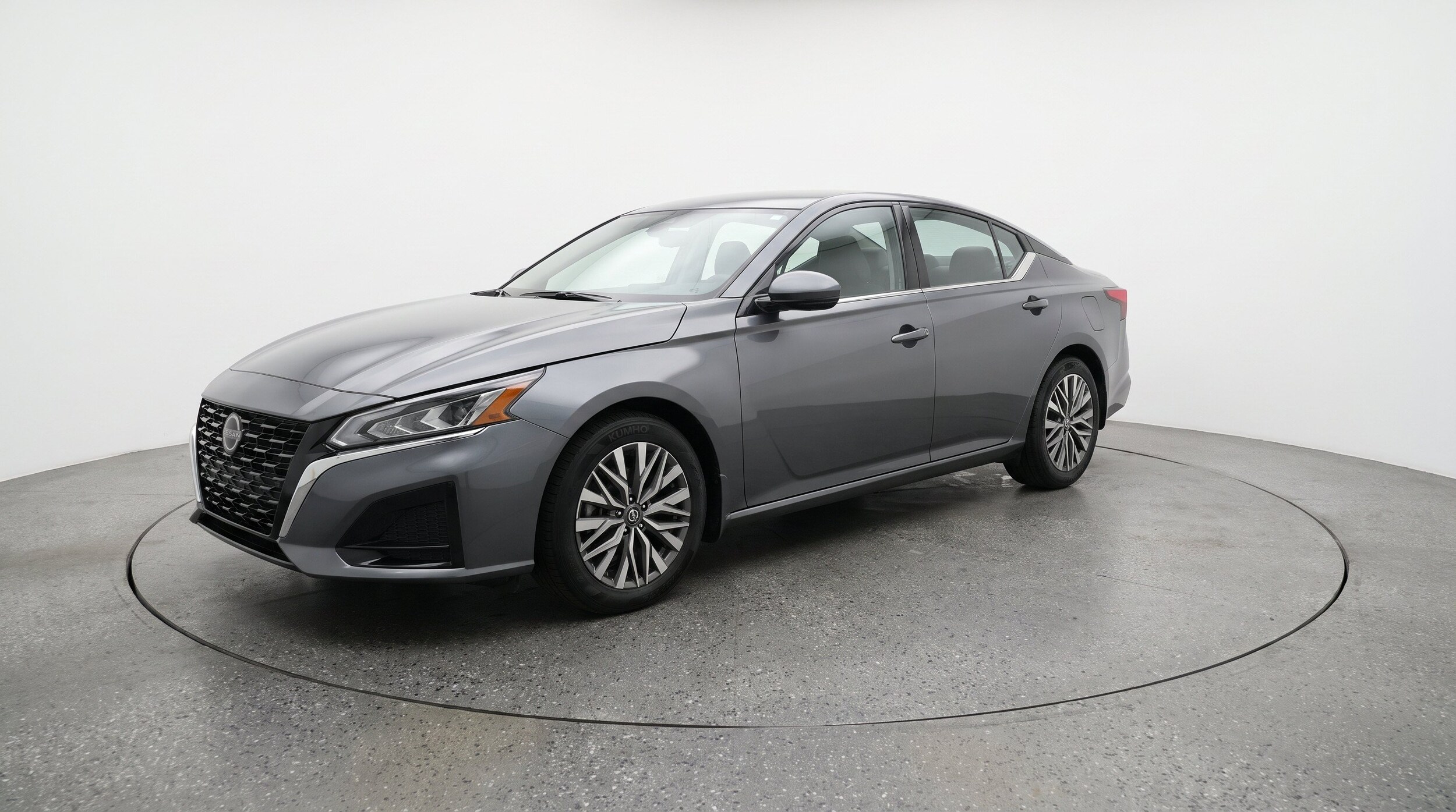 Thumbnail: 2025 Nissan Altima - 3