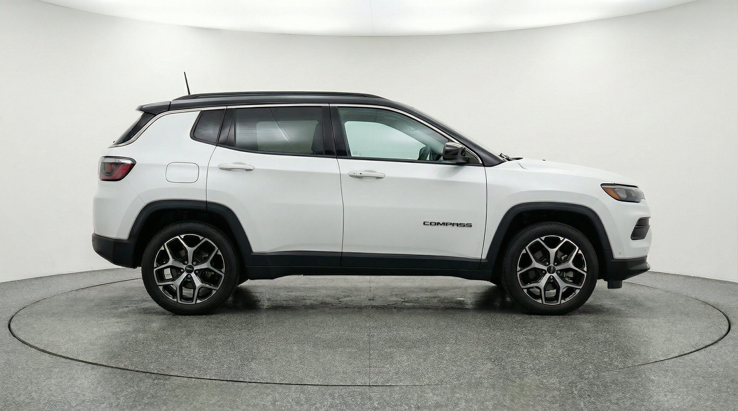 Thumbnail: 2025 Jeep Compass - 10
