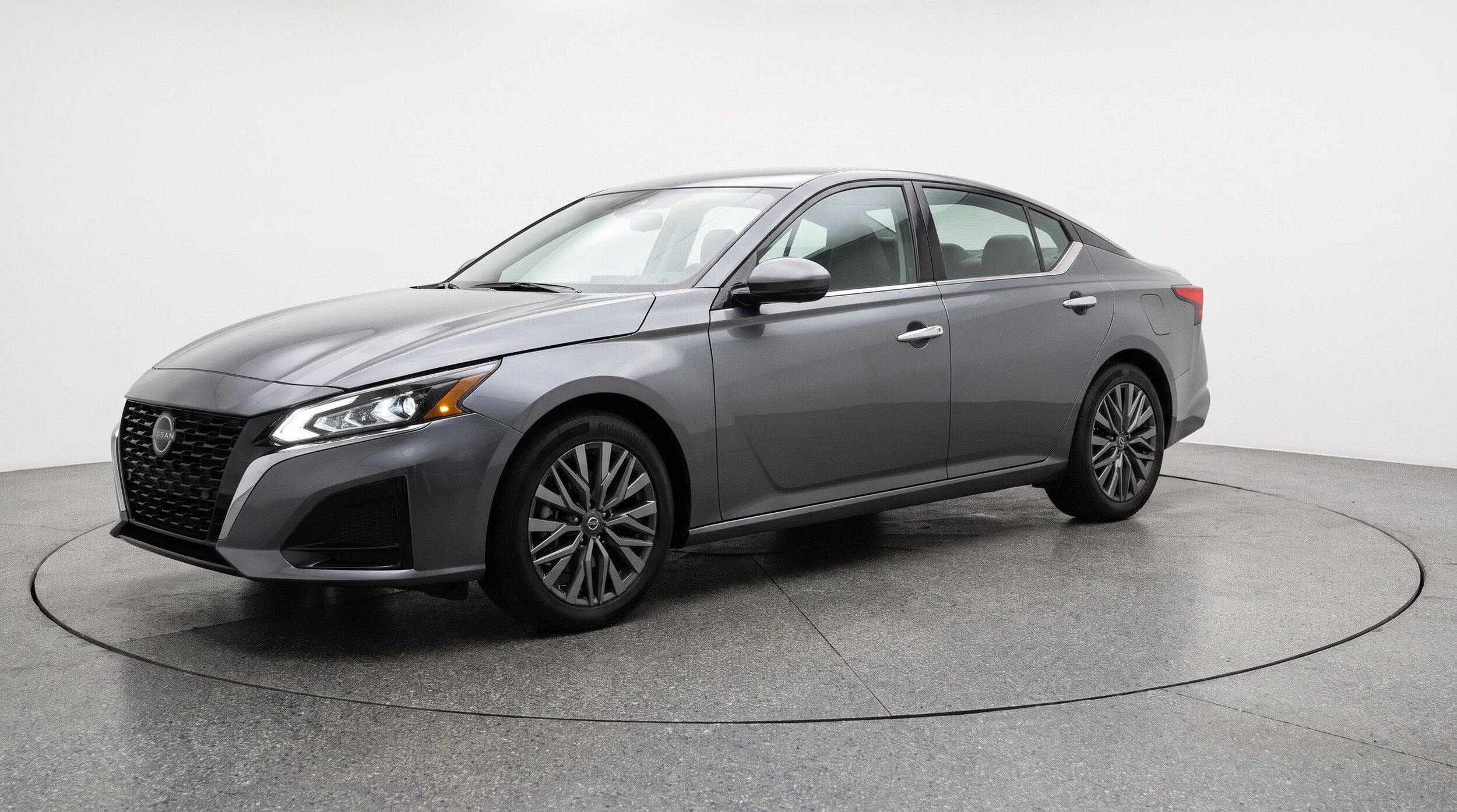 Thumbnail: 2025 Nissan Altima - 3
