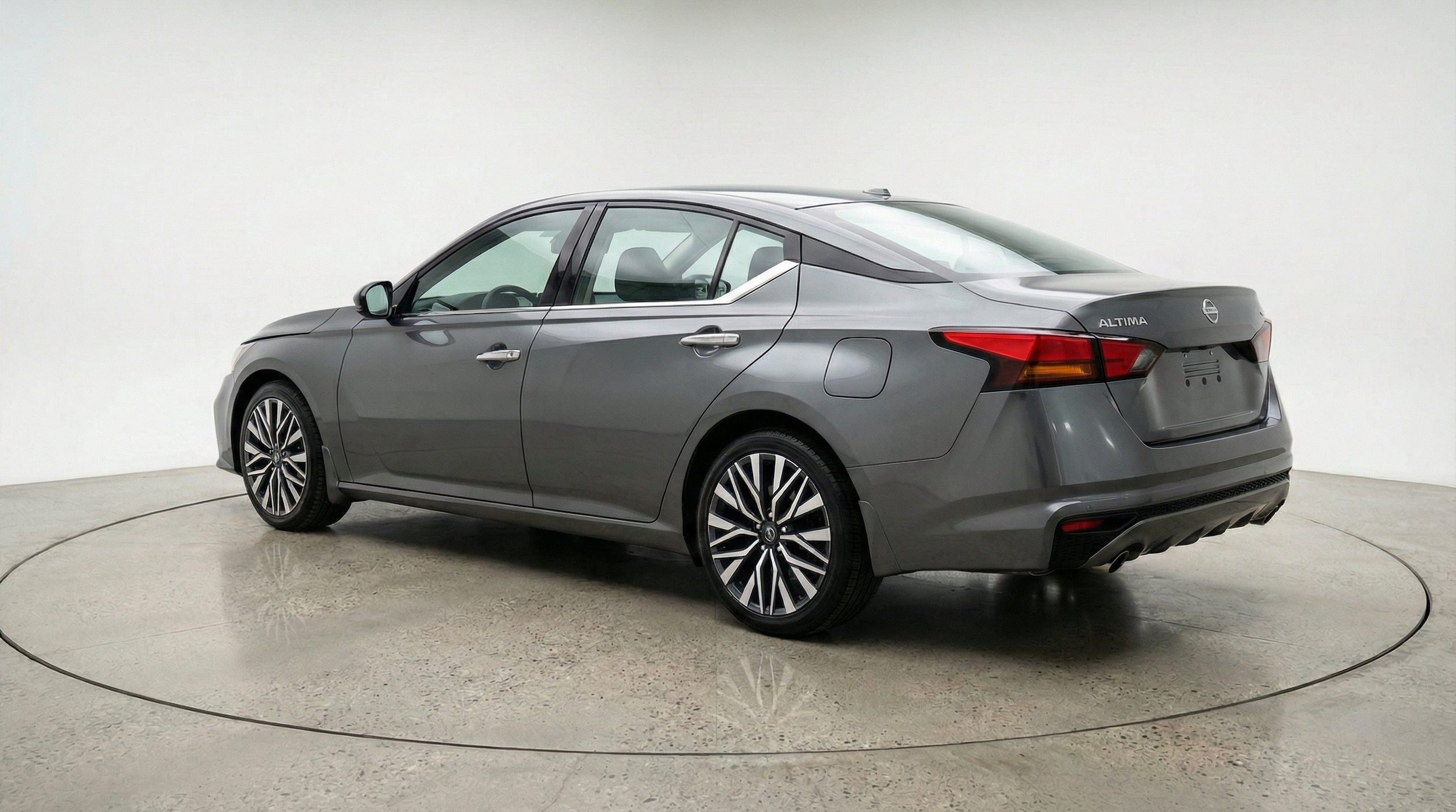 Thumbnail: 2025 Nissan Altima - 6