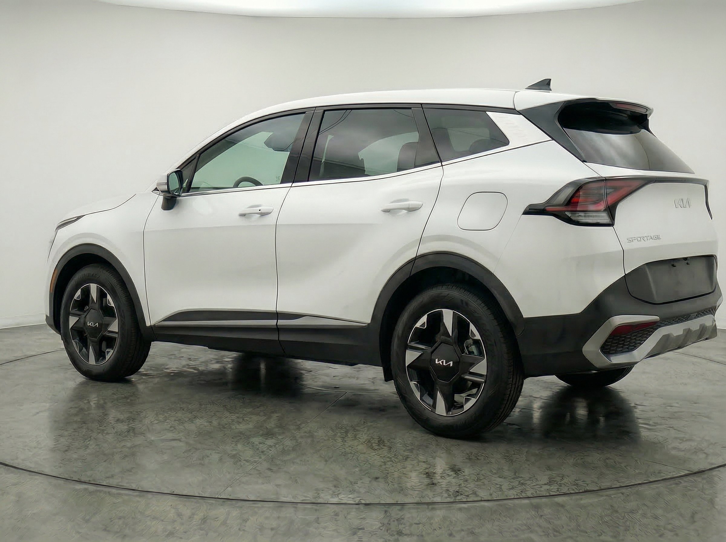 Thumbnail: 2026 Kia Sportage - 6