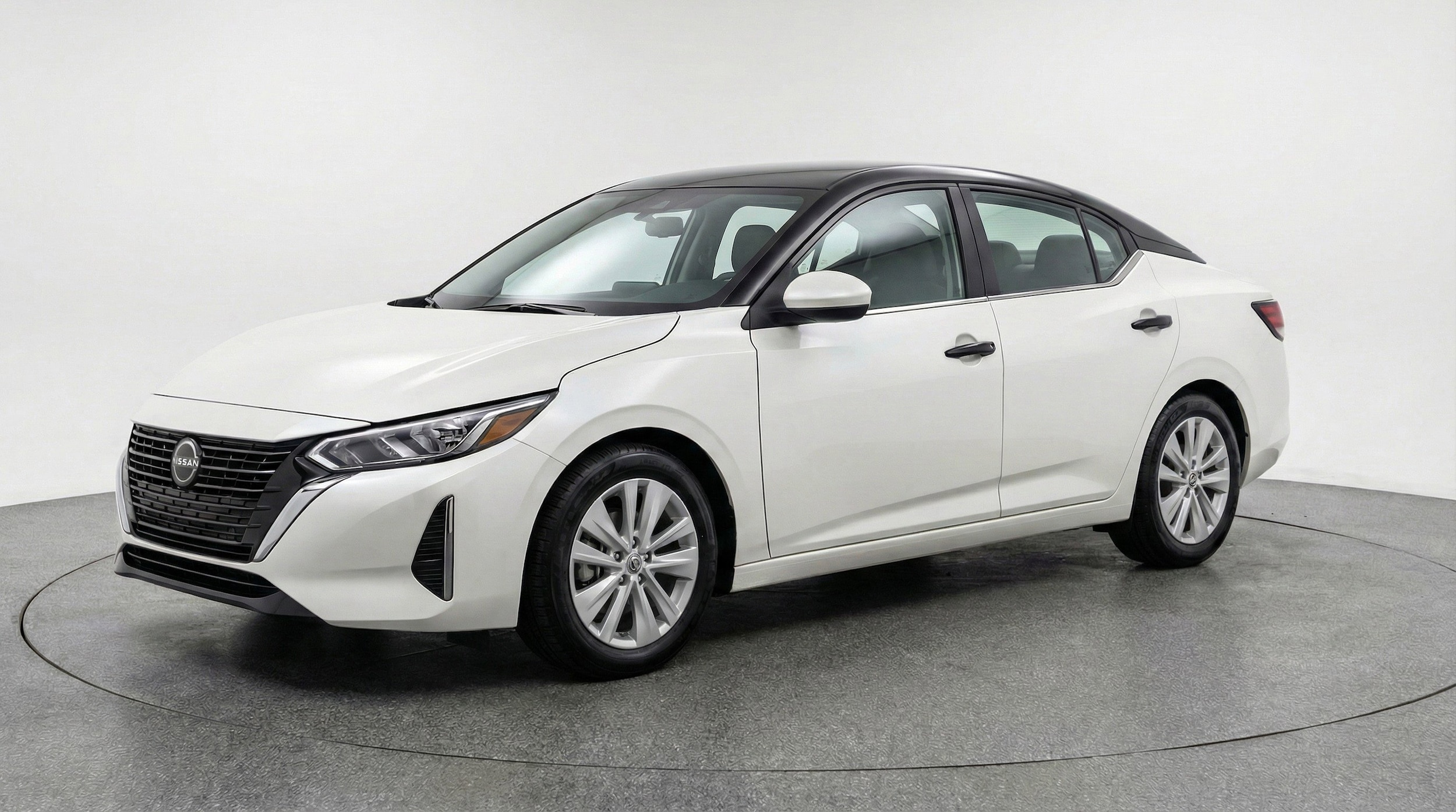 Thumbnail: 2025 Nissan Sentra - 3