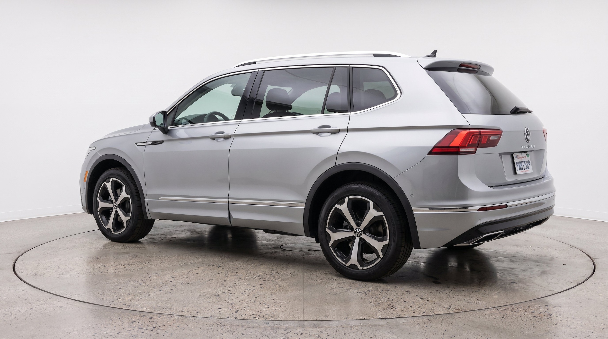 Thumbnail: 2026 Volkswagen Tiguan - 6