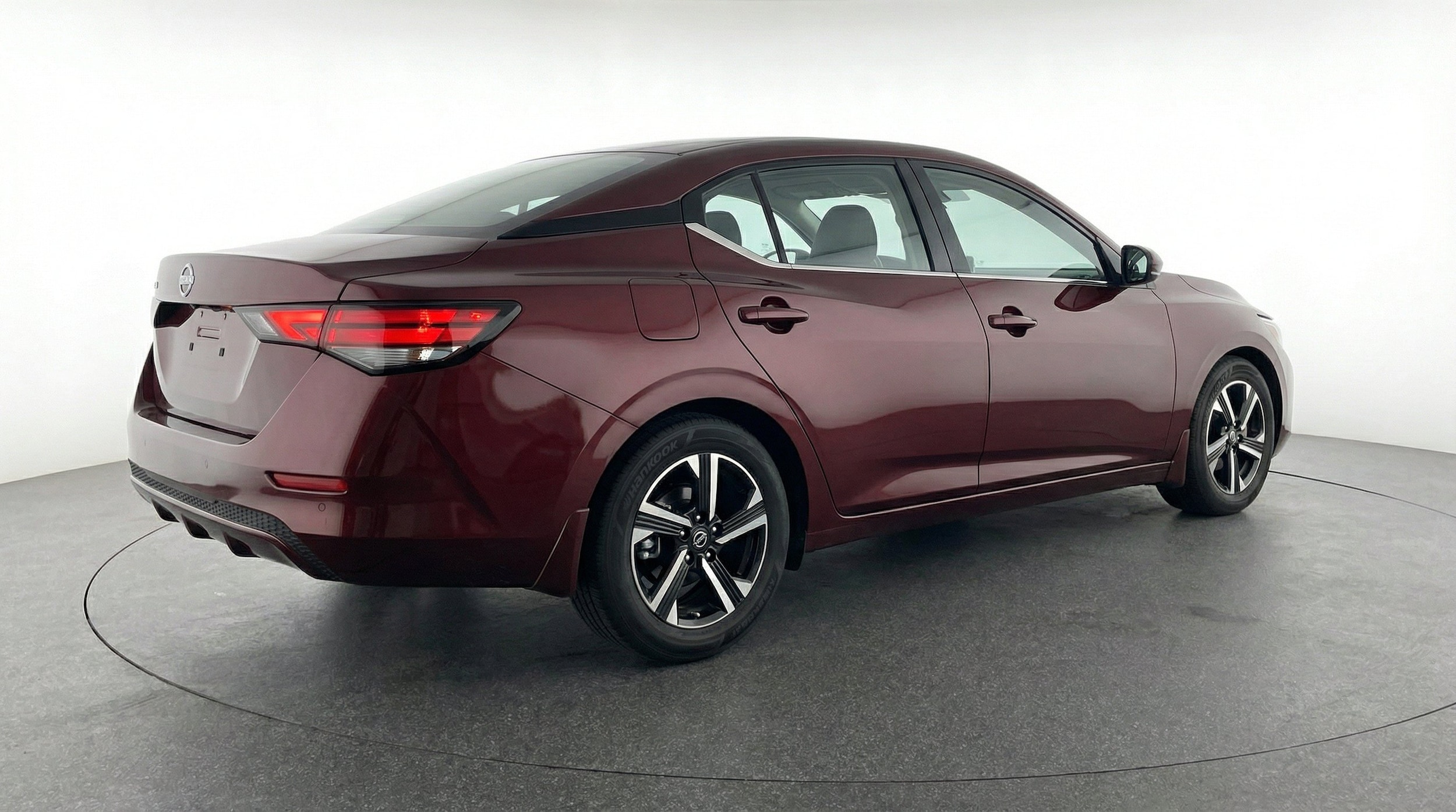 Thumbnail: 2025 Nissan Sentra - 9