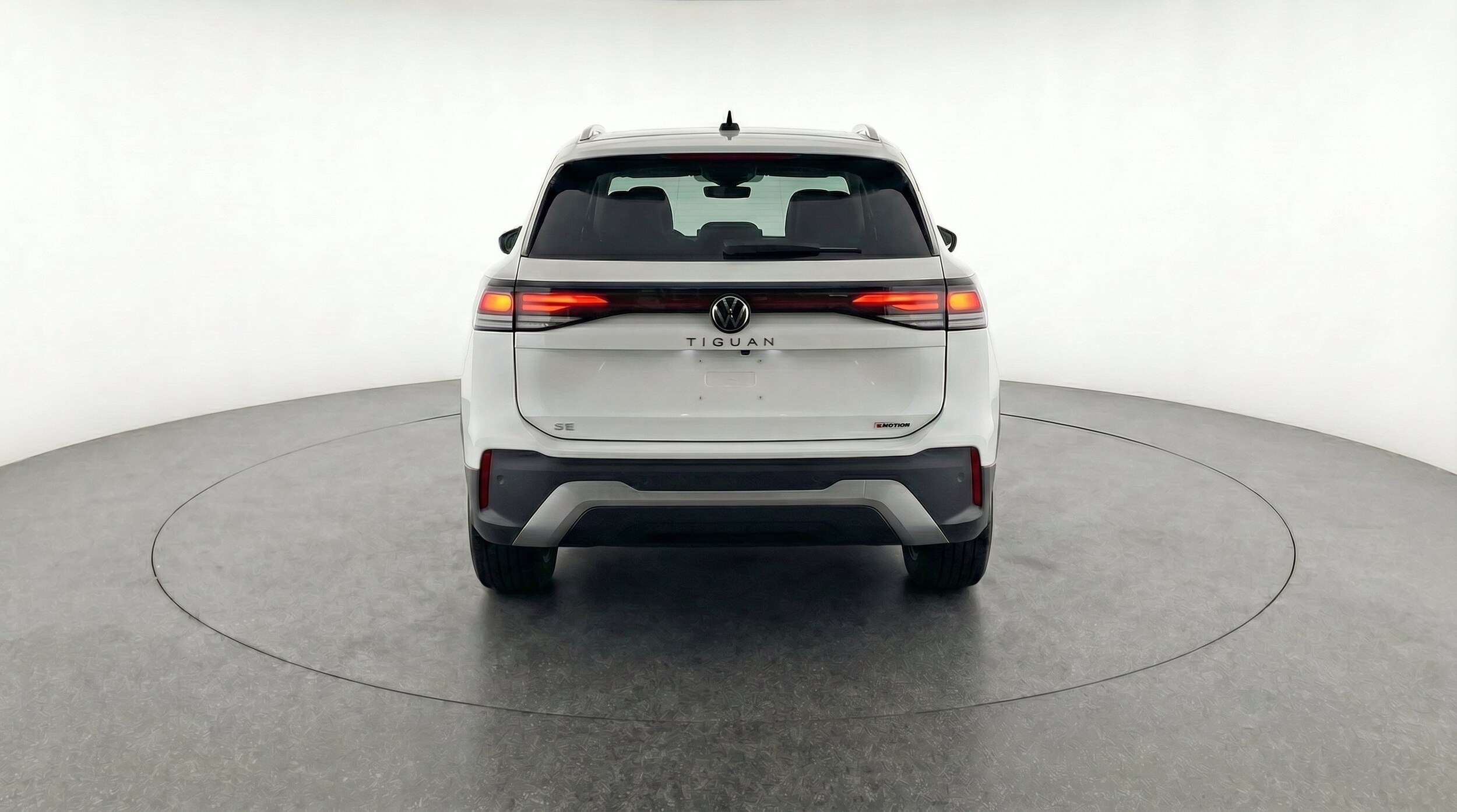Thumbnail: 2026 Volkswagen Tiguan - 7